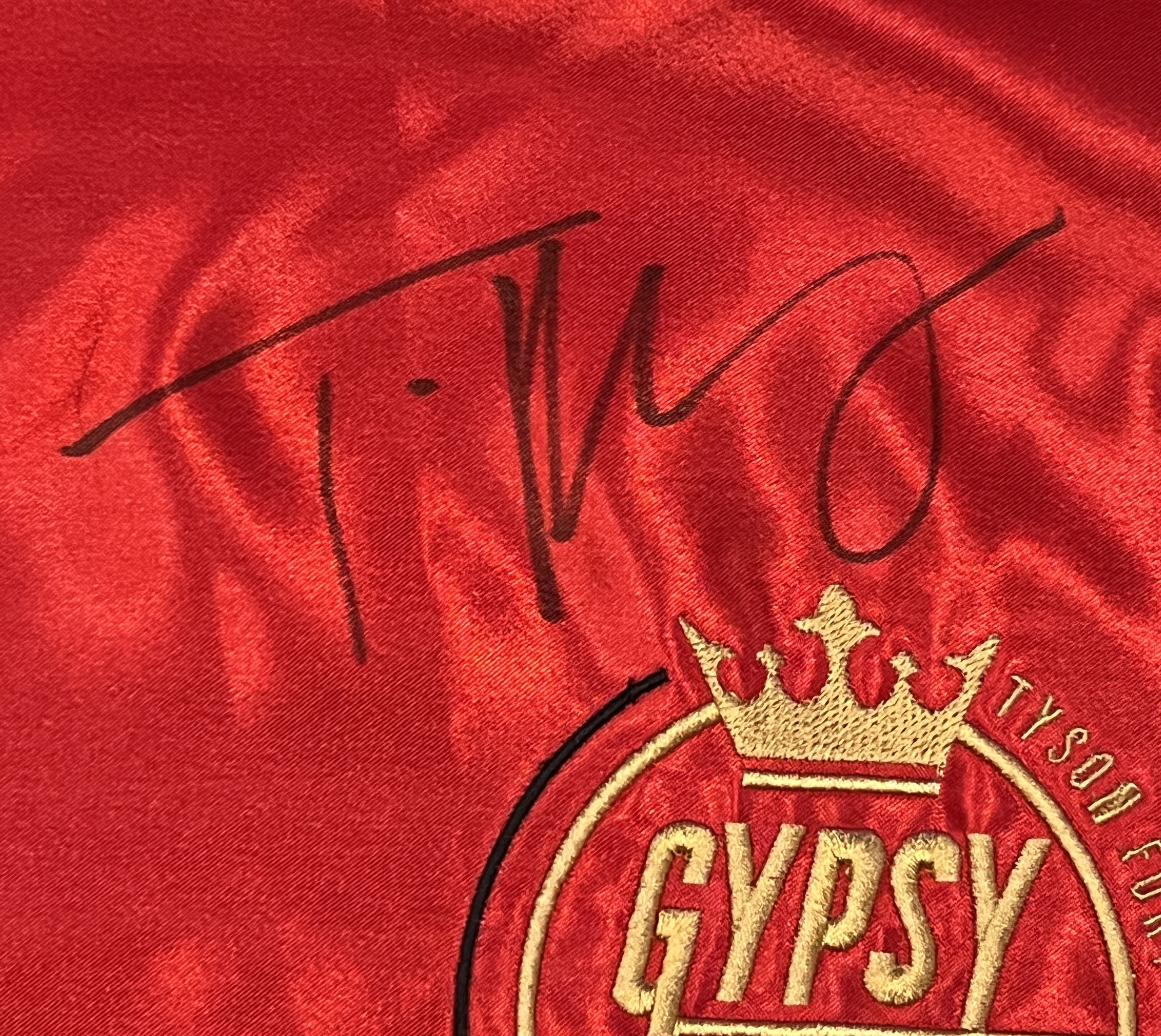Tyson Fury Signed WBC "Gypsy King" Boxing Trunks (PSA) at PristineAuction.com Tyson Fury Signed WBC "Gypsy King" Boxing Trunks (PSA) at PristineAuction.com