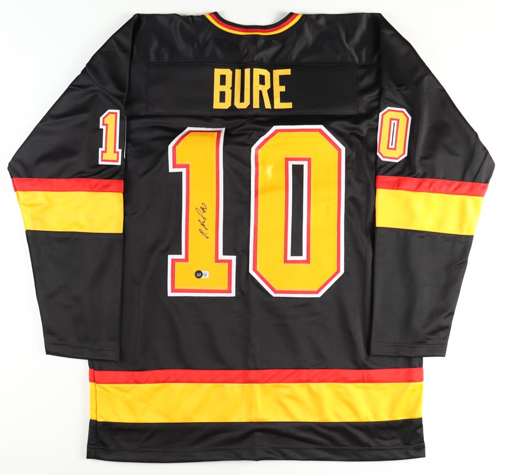 Pavel Bure Signed Jersey (Beckett) at PristineAuction.com Pavel Bure Signed Jersey (Beckett) at PristineAuction.com