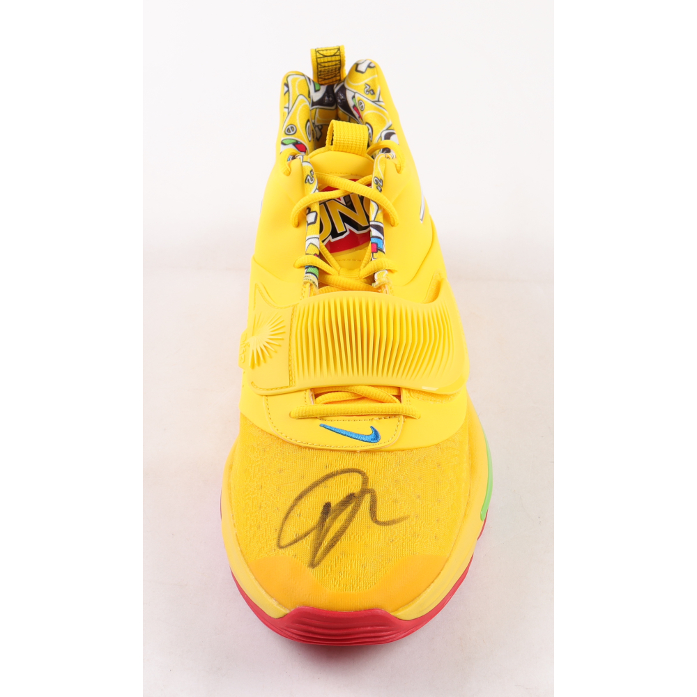 Giannis Antetokounmpo Signed Nike Basketball Shoe (Beckett) Pristine