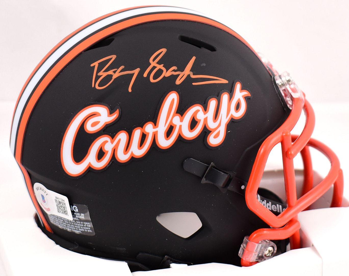 Barry Sanders Signed Oklahoma State Cowboys Matte Black Speed Mini Helmet (Schwartz & Beckett) at PristineAuction.com Barry Sanders Signed Oklahoma State Cowboys Matte Black Speed Mini Helmet (Schwartz & Beckett) at PristineAuction.com