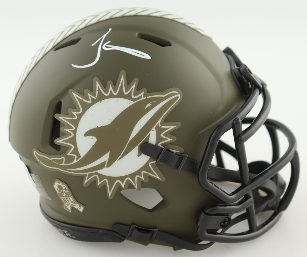 Tyreek Hill Signed Dolphins Salute to Service Alternate Speed Mini Helmet (Beckett) at PristineAuction.com Tyreek Hill Signed Dolphins Salute to Service Alternate Speed Mini Helmet (Beckett) at PristineAuction.com