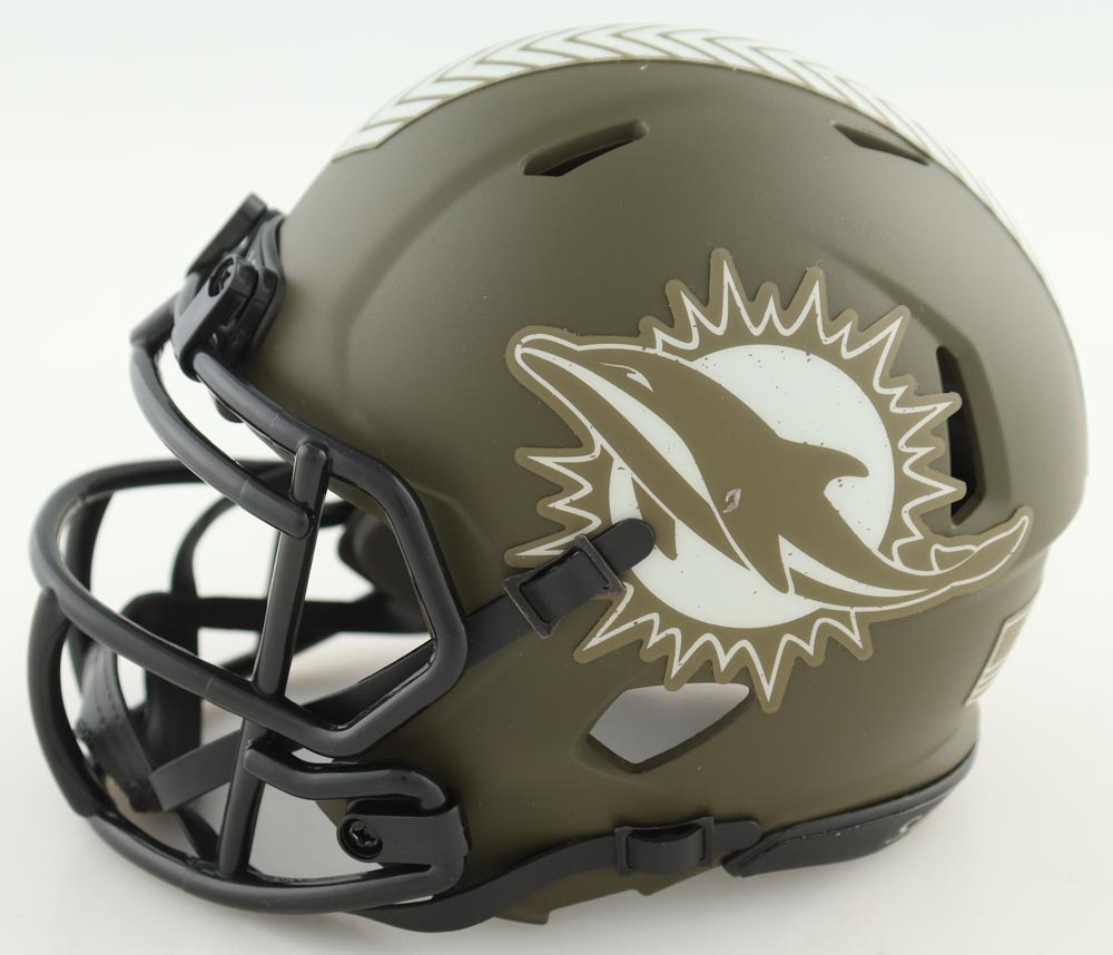 Tyreek Hill Signed Dolphins Salute to Service Alternate Speed Mini Helmet (Beckett) at PristineAuction.com Tyreek Hill Signed Dolphins Salute to Service Alternate Speed Mini Helmet (Beckett) at PristineAuction.com