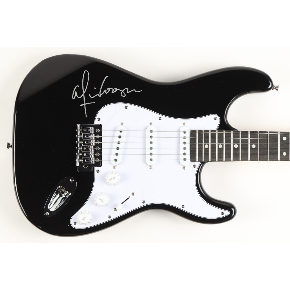 Alice Cooper Signed Full-Size Electric Guitar (Beckett) at PristineAuction.com