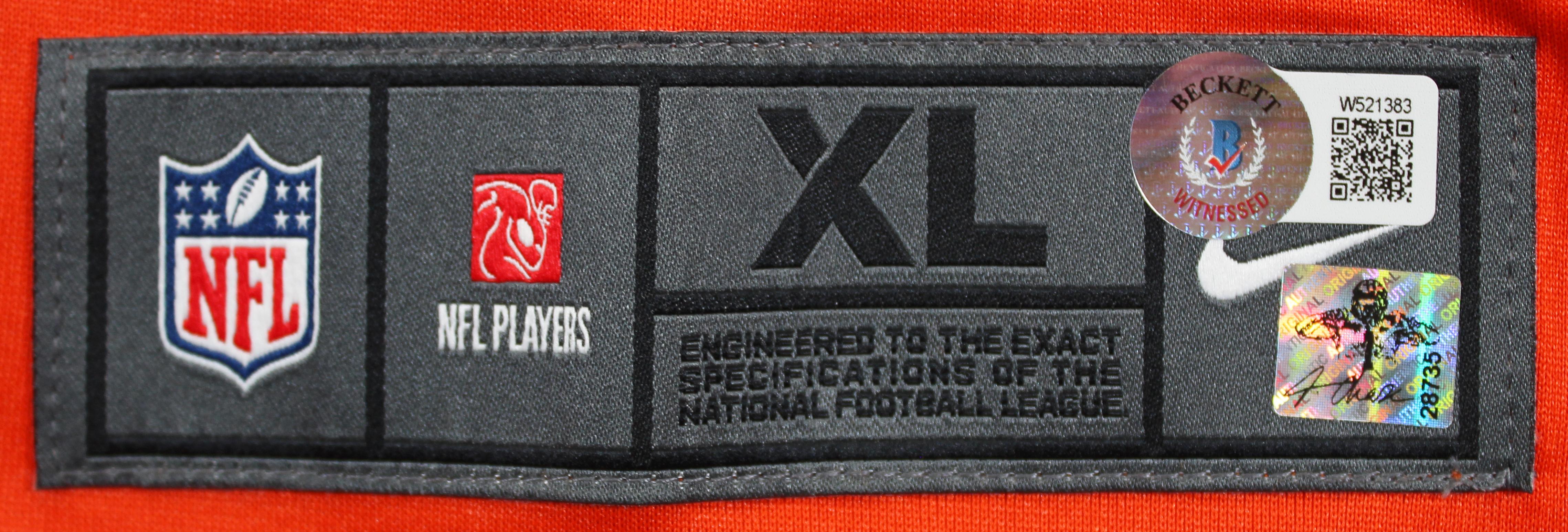 Ja'Marr Chase Signed Bengals Nike Jersey (Beckett) at PristineAuction.com Ja'Marr Chase Signed Bengals Nike Jersey (Beckett) at PristineAuction.com