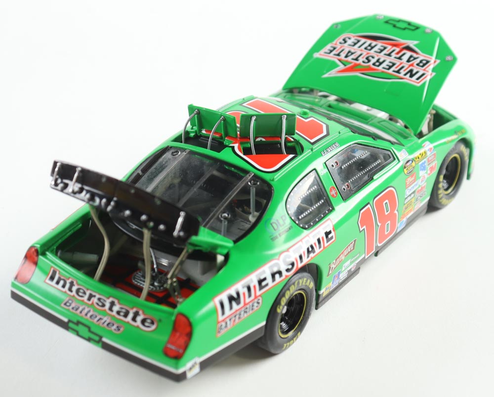 J.J. Yeley Signed #18 Interstate Batteries 2006 Monte Carlo SS 1:24 Diecast Car (Beckett) at PristineAuction.com J.J. Yeley Signed #18 Interstate Batteries 2006 Monte Carlo SS 1:24 Diecast Car (Beckett) at PristineAuction.com