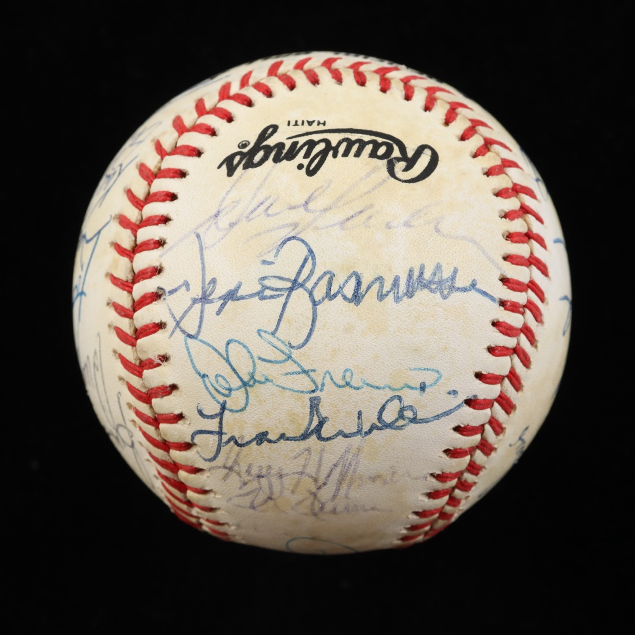 1987 Reds ONL Baseball Signed by (29) with Tony Perez, Pete Rose, Eric Davis, Terry McGriff with Display Case (Beckett) at PristineAuction.com 1987 Reds ONL Baseball Signed by (29) with Tony Perez, Pete Rose, Eric Davis, Terry McGriff with Display Case (Beckett) at PristineAuction.com
