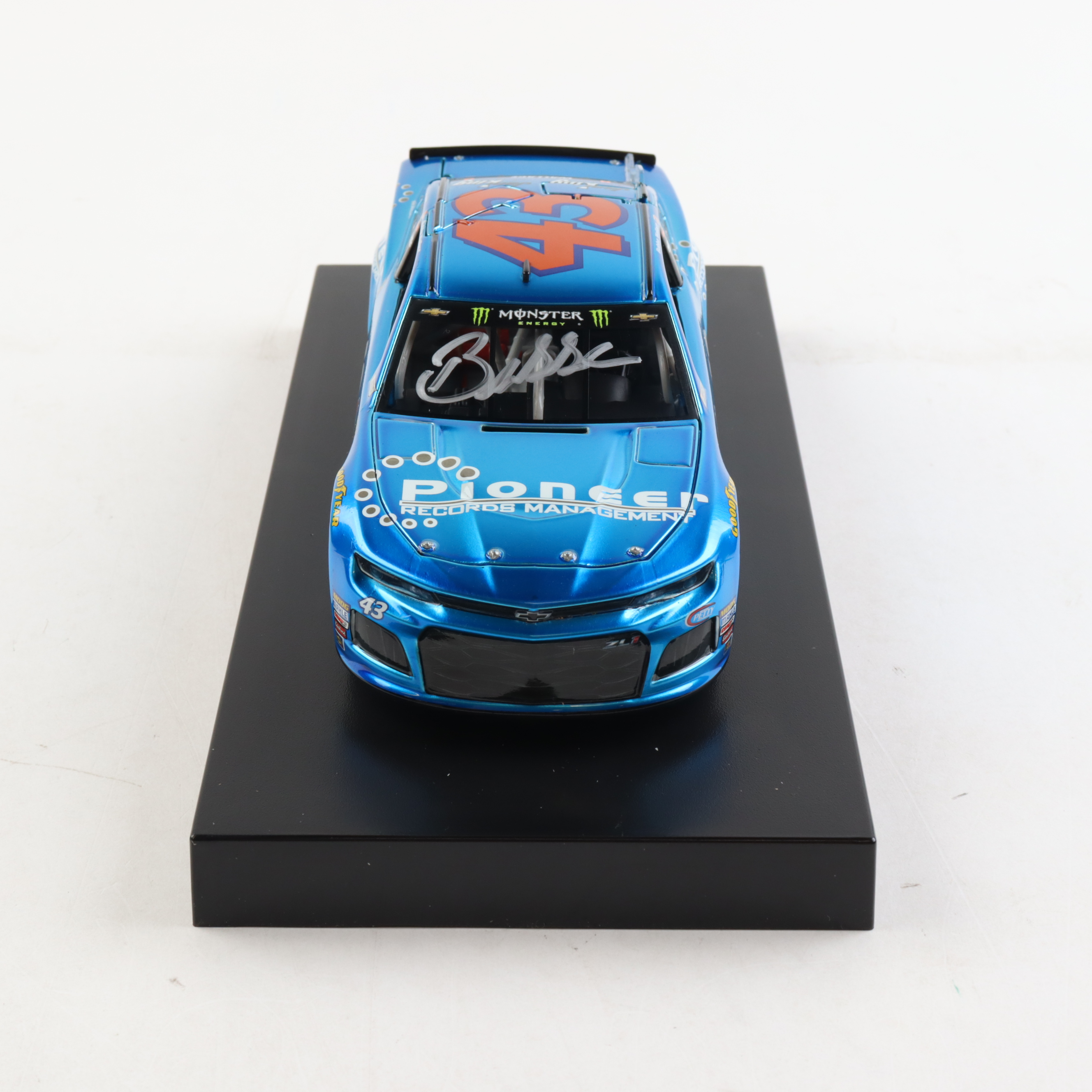 Darrell "Bubba" Wallace Jr. Signed LE #43 Pioneer Technologies Liquid Color 2018 Camaro ZL1 1:24 Diecast Car (RCCA) at PristineAuction.com Darrell "Bubba" Wallace Jr. Signed LE #43 Pioneer Technologies Liquid Color 2018 Camaro ZL1 1:24 Diecast Car (RCCA) at PristineAuction.com