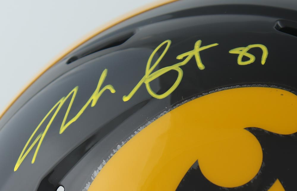 NCAA Iowa Hawkeyes Helm - Full Size Replica, Gelb, Größe M, Offizielle Team-Farben