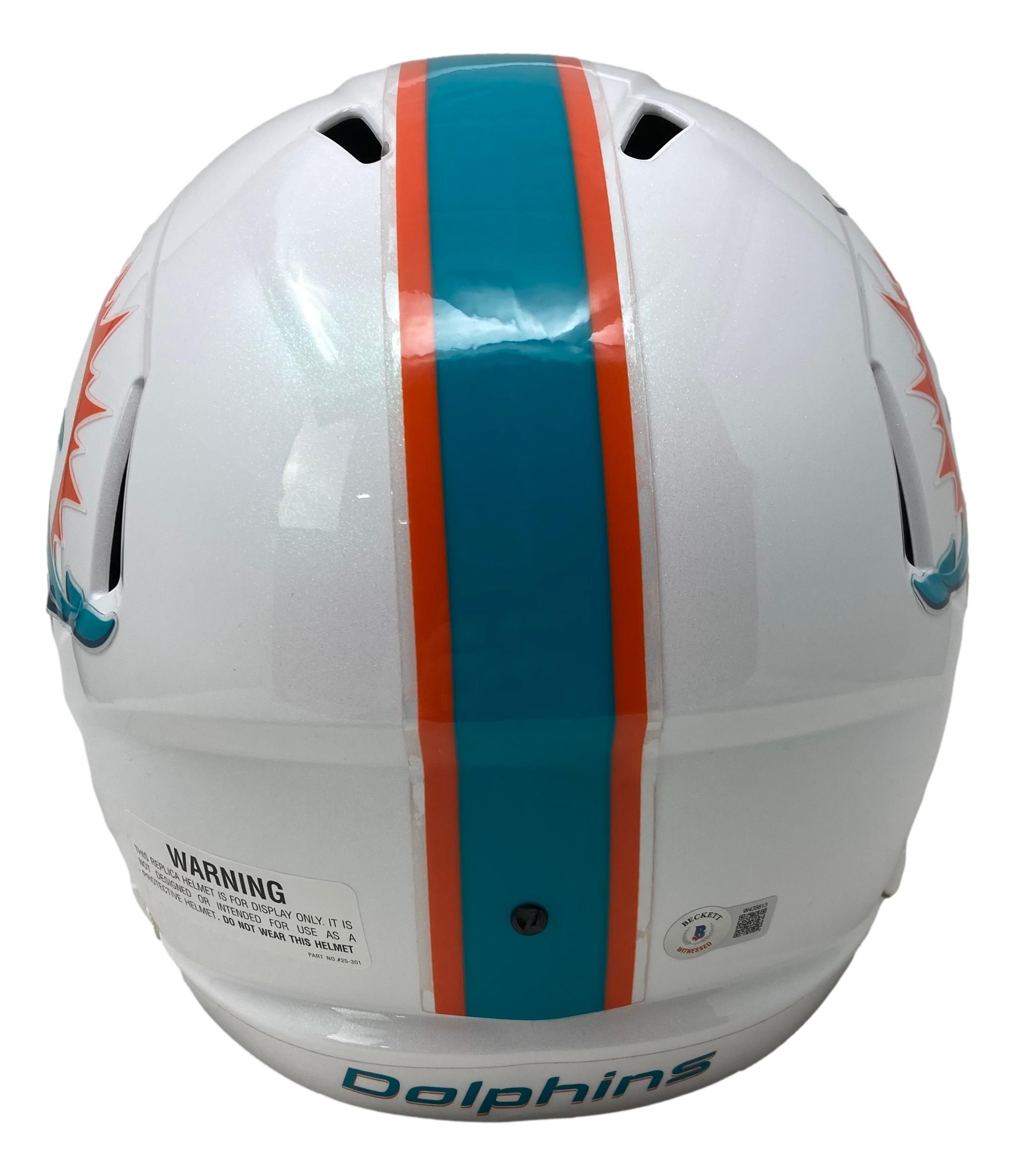 Tyreek Hill Signed Dolphins Full-Size Speed Helmet (Beckett) at PristineAuction.com Tyreek Hill Signed Dolphins Full-Size Speed Helmet (Beckett) at PristineAuction.com