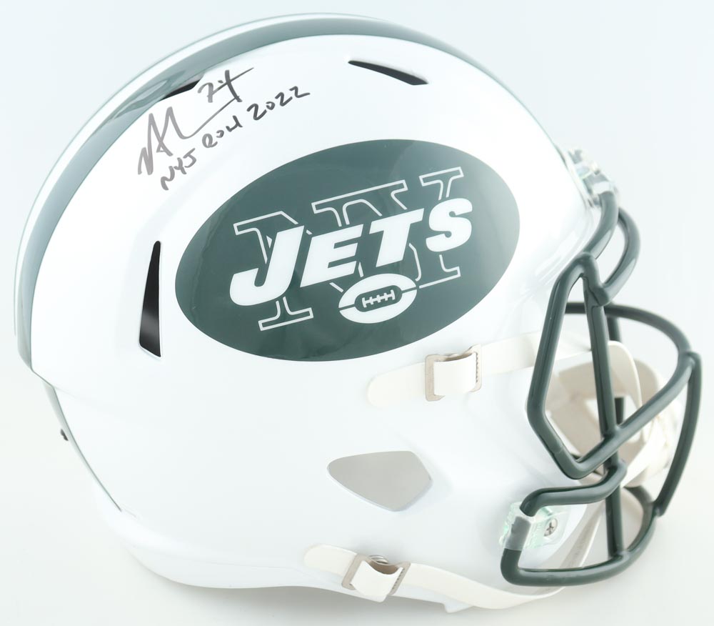 Nick Mangold Signed Jets Full-Size Speed Helmet Inscribed "NYJ ROH 2022" (JSA) at PristineAuction.com Nick Mangold Signed Jets Full-Size Speed Helmet Inscribed "NYJ ROH 2022" (JSA) at PristineAuction.com