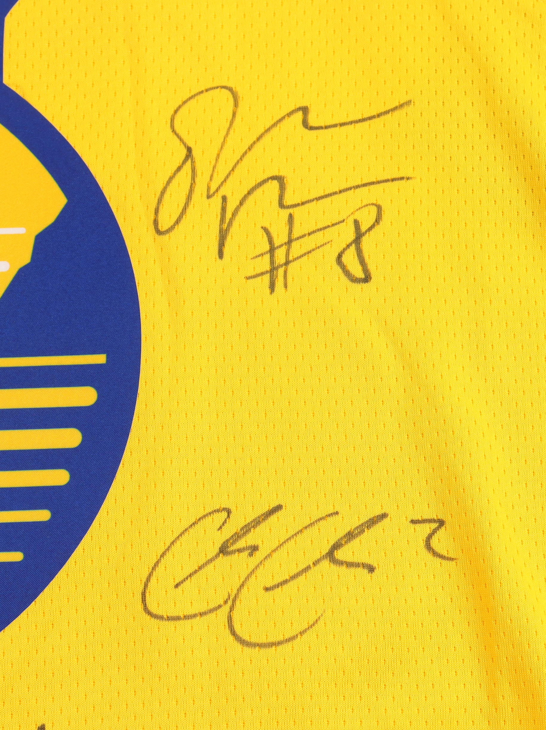 2021-22 Warriors Jersey Team-Signed by (11) with Steve Kerr, Jordan Poole, James Wiseman, Draymond Green, Andrew Wiggins (JSA) at PristineAuction.com 2021-22 Warriors Jersey Team-Signed by (11) with Steve Kerr, Jordan Poole, James Wiseman, Draymond Green, Andrew Wiggins (JSA) at PristineAuction.com
