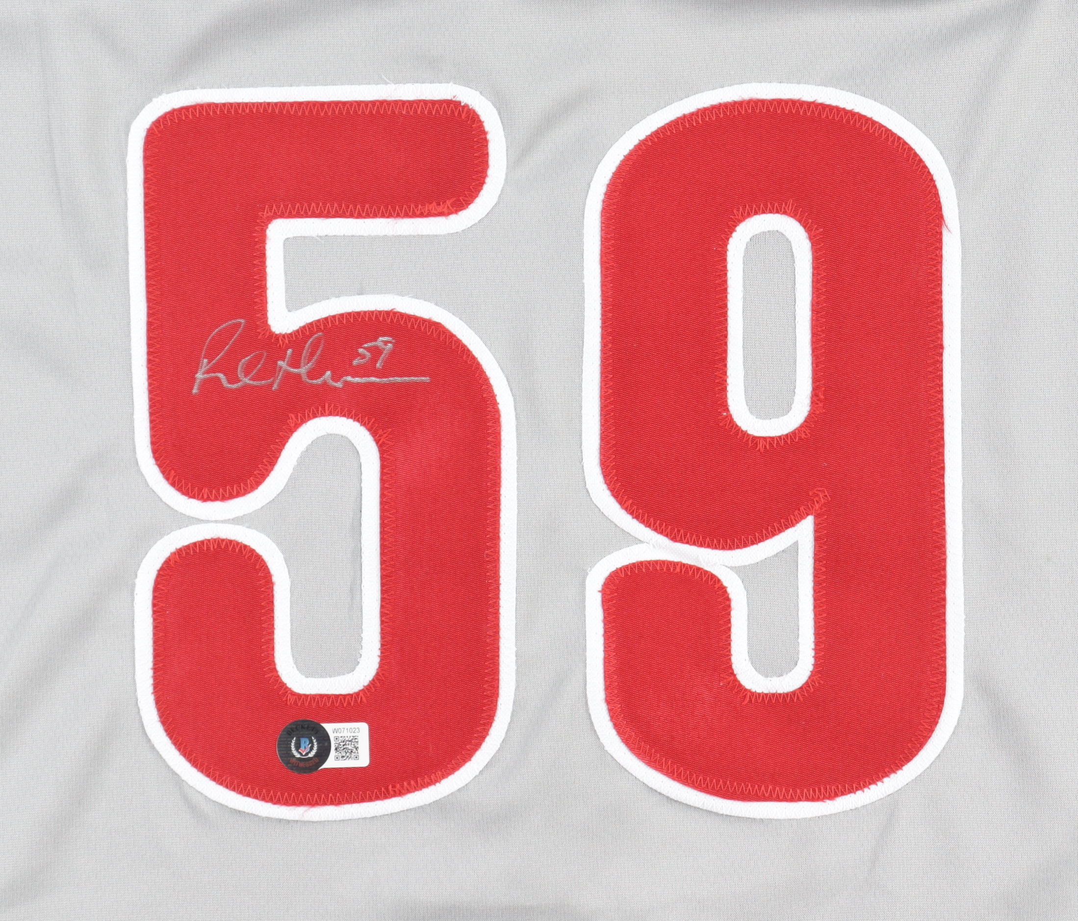 Rob Thomson Signed Jersey (Beckett) at PristineAuction.com Rob Thomson Signed Jersey (Beckett) at PristineAuction.com