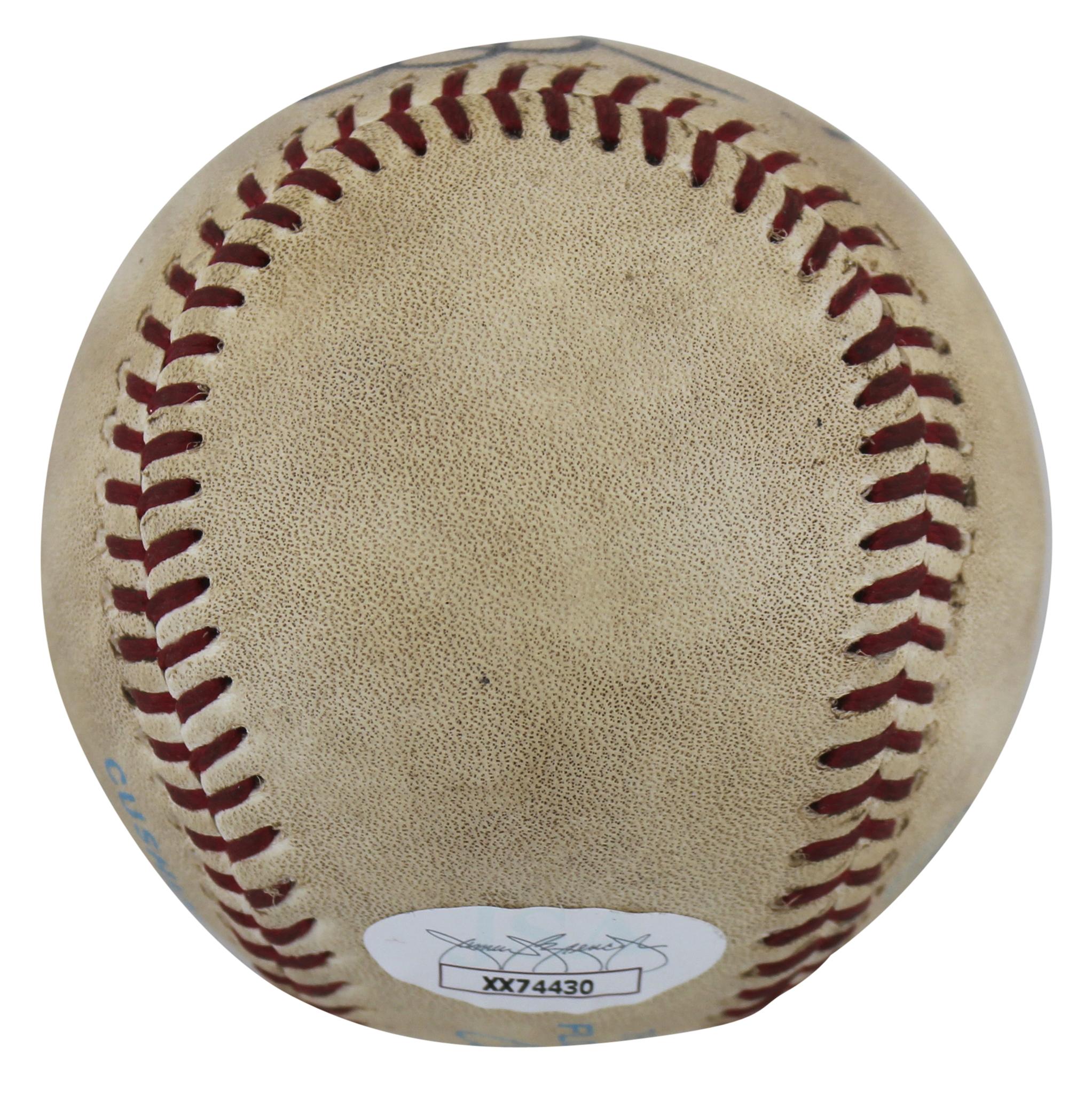 Derek Jeter Signed Baseball (JSA) at PristineAuction.com Derek Jeter Signed Baseball (JSA) at PristineAuction.com