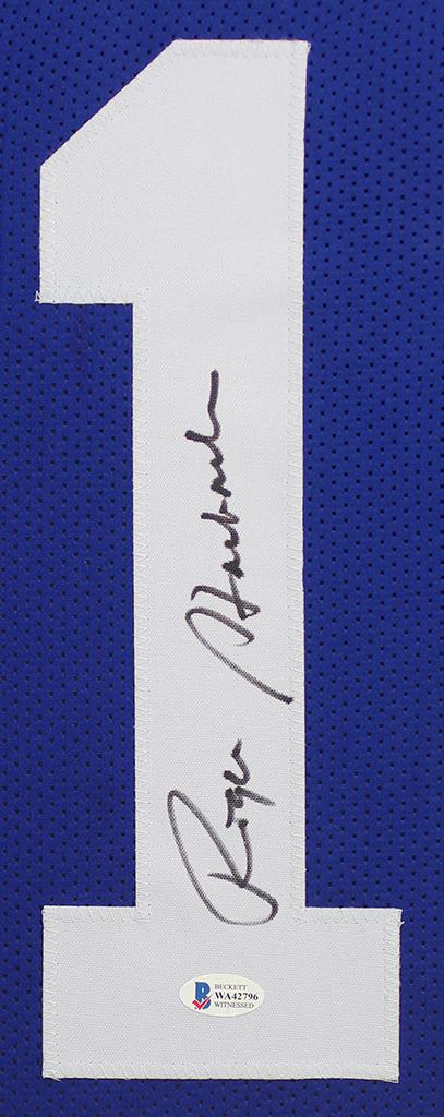 Roger Staubach Signed Custom Framed Jersey Display (Beckett) at PristineAuction.com Roger Staubach Signed Custom Framed Jersey Display (Beckett) at PristineAuction.com