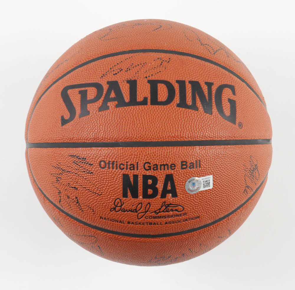 2001-02 Lakers NBA Basketball with Custom Display Case Team-Signed by (15) with Kobe Bryant, Shaquille O'Neal, Derek Fisher, Mitch Richmond, Robert Horry (Beckett) at PristineAuction.com 2001-02 Lakers NBA Basketball with Custom Display Case Team-Signed by (15) with Kobe Bryant, Shaquille O'Neal, Derek Fisher, Mitch Richmond, Robert Horry (Beckett) at PristineAuction.com