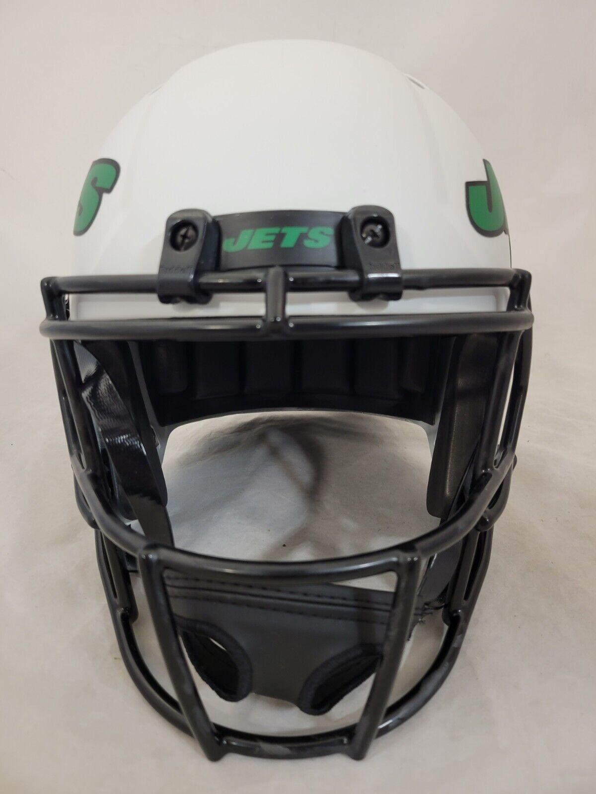 Darrelle Revis Signed Jets Full-Size Lunar Eclipse Alternate Speed Helmet (Beckett) at PristineAuction.com Darrelle Revis Signed Jets Full-Size Lunar Eclipse Alternate Speed Helmet (Beckett) at PristineAuction.com