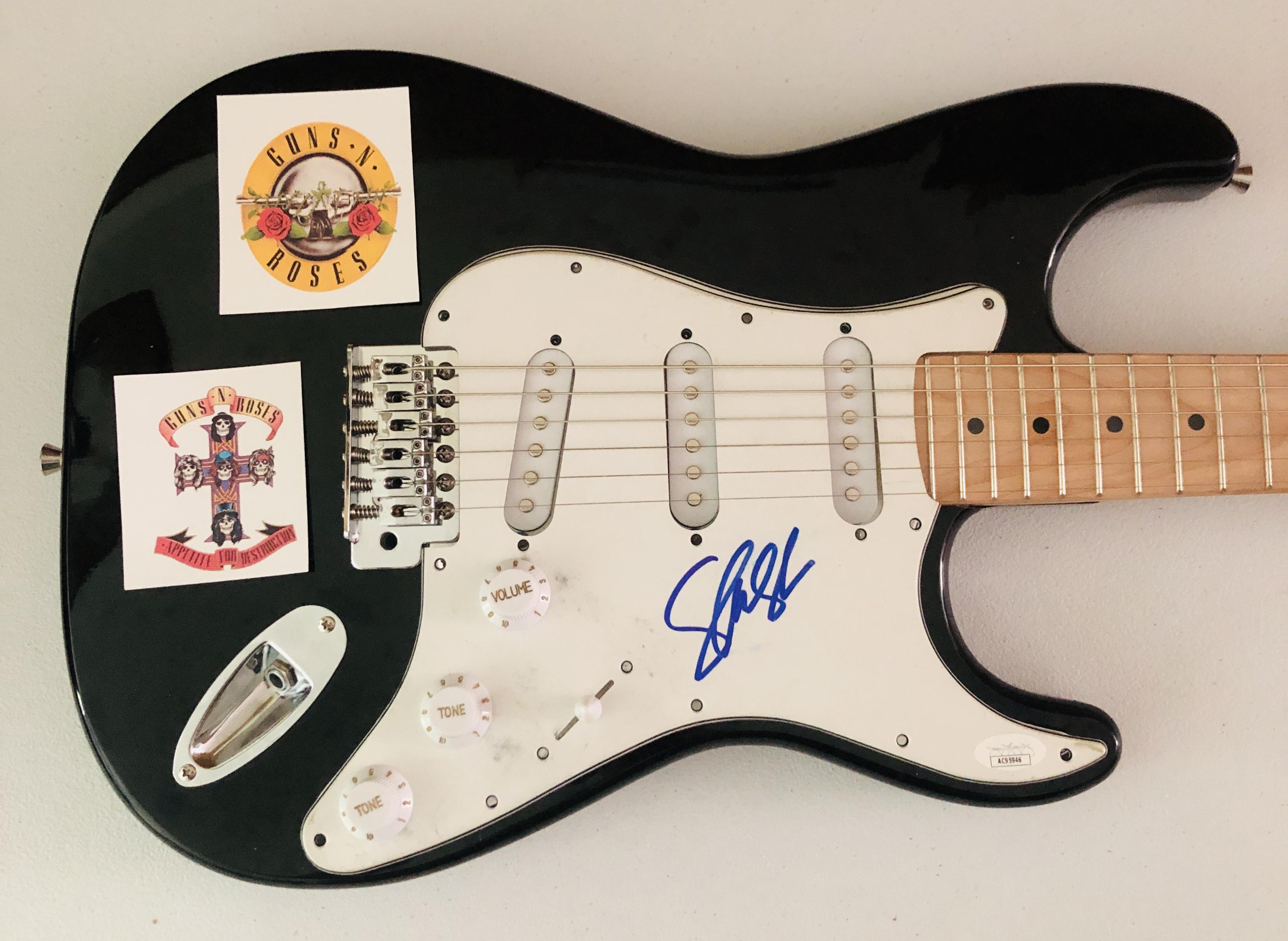Slash Signed Full-Size Electric Guitar (JSA) at PristineAuction.com Slash Signed Full-Size Electric Guitar (JSA) at PristineAuction.com