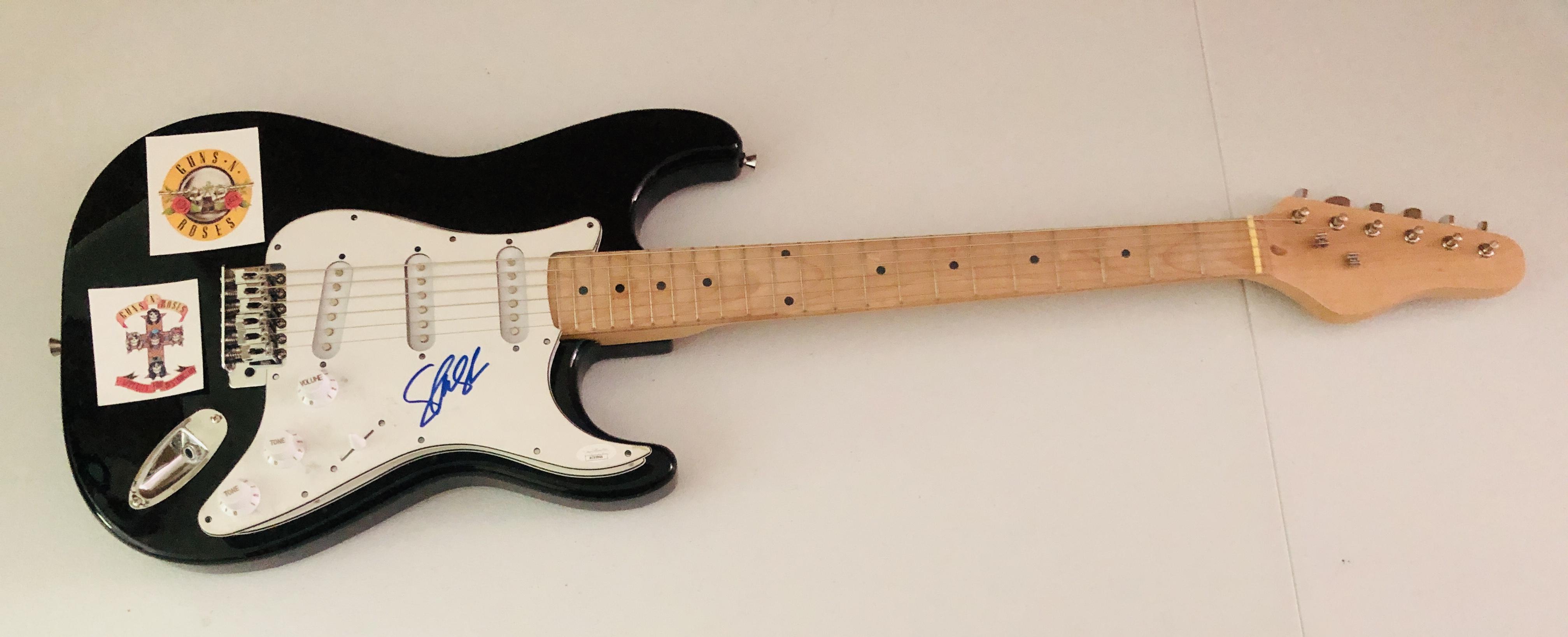 Slash Signed Full-Size Electric Guitar (JSA) at PristineAuction.com Slash Signed Full-Size Electric Guitar (JSA) at PristineAuction.com