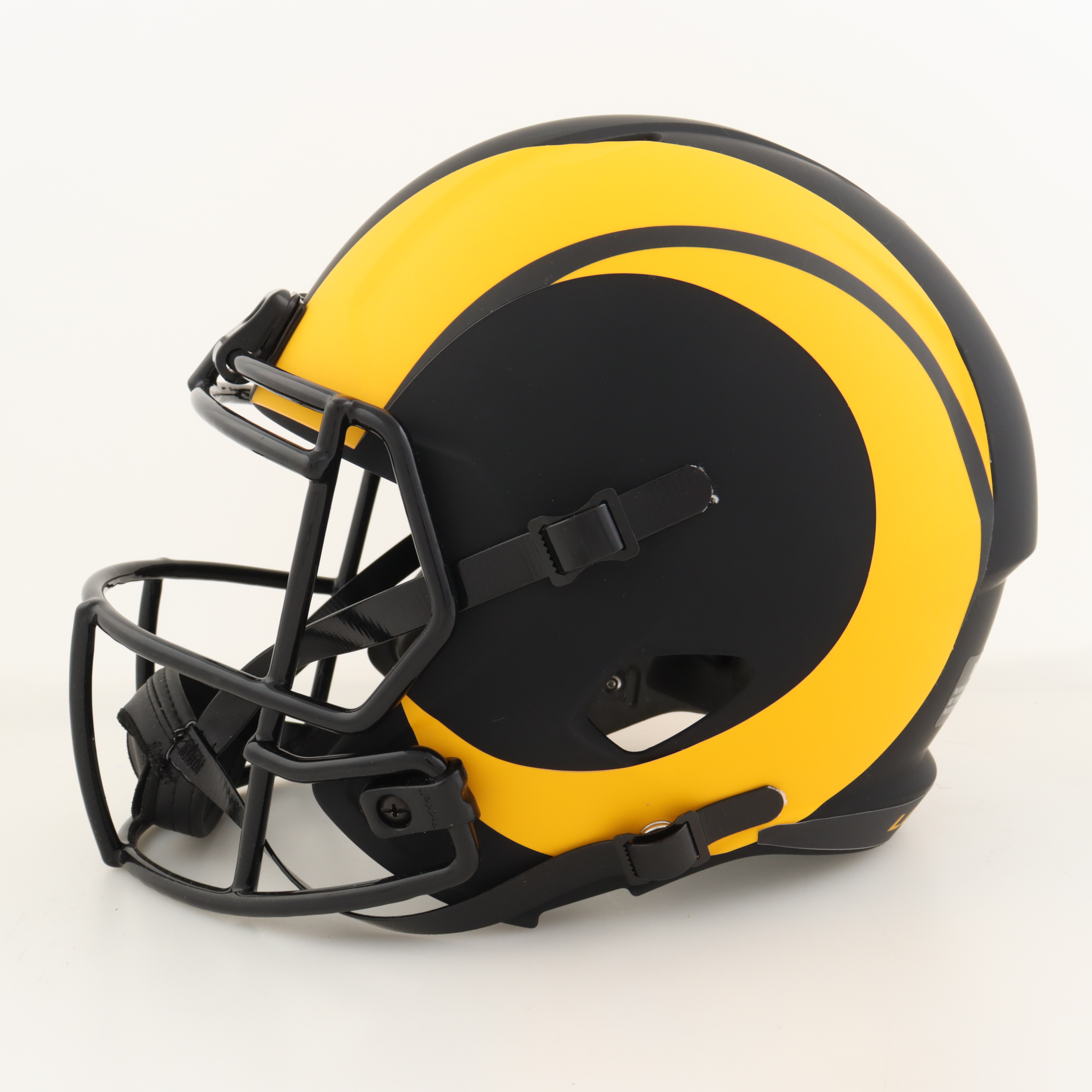 Kurt Warner Signed Rams Full-Size Speed Helmet (Beckett) at PristineAuction.com Kurt Warner Signed Rams Full-Size Speed Helmet (Beckett) at PristineAuction.com