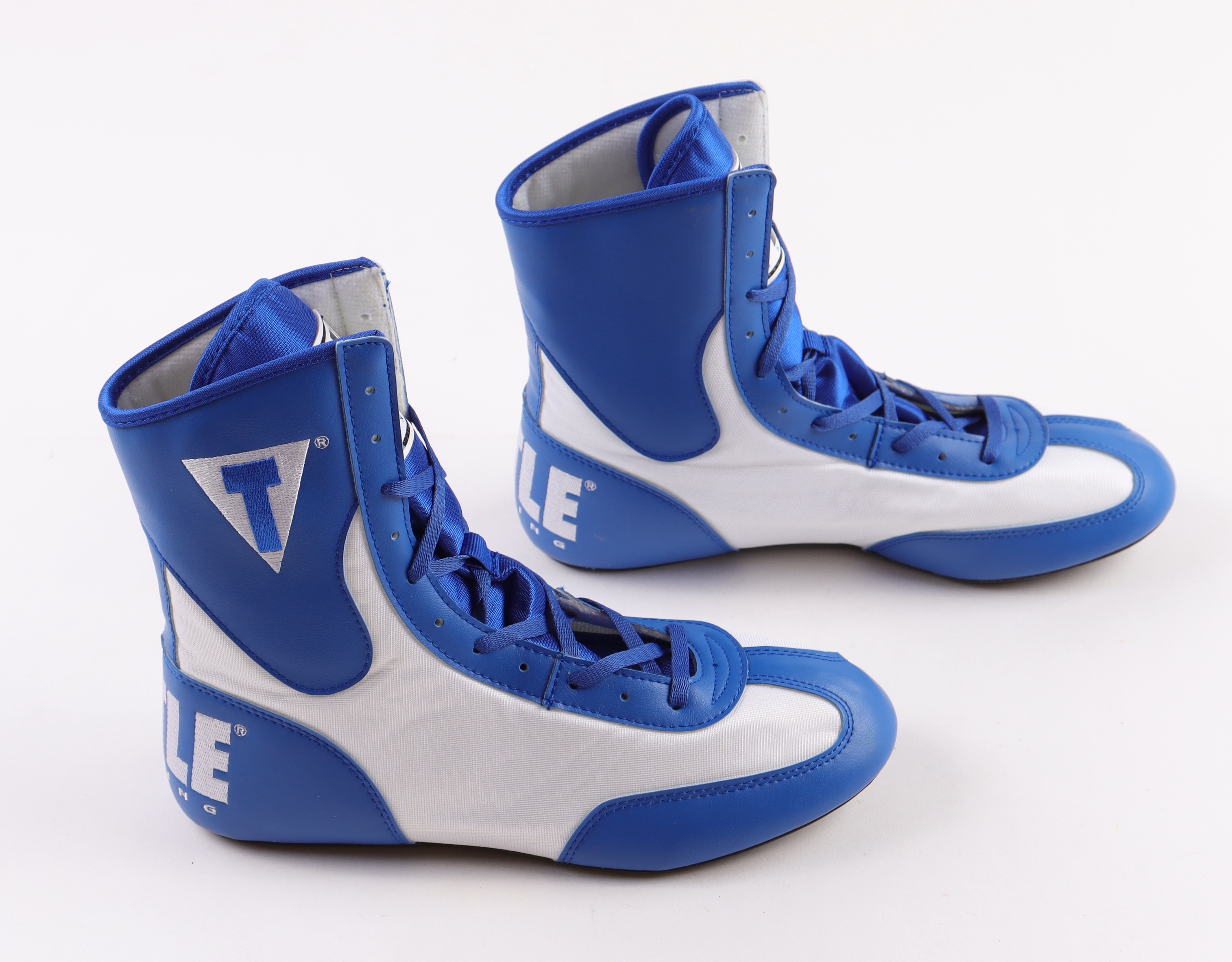 Mike Tyson Signed Pair of Title Boxing Shoes (JSA & Tyson) at PristineAuction.com Mike Tyson Signed Pair of Title Boxing Shoes (JSA & Tyson) at PristineAuction.com