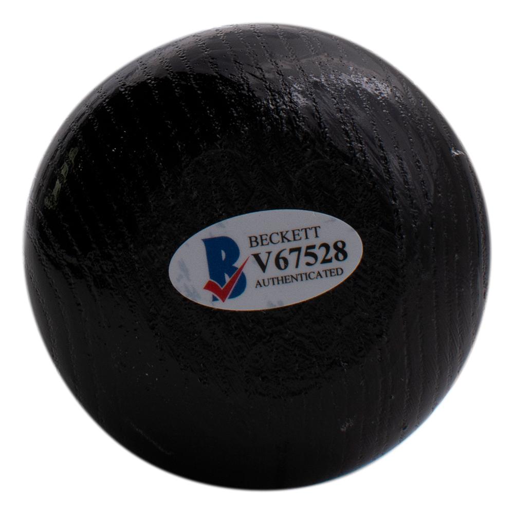 Fernando Tatis Jr. Signed Baseball Bat (Beckett) at PristineAuction.com Fernando Tatis Jr. Signed Baseball Bat (Beckett) at PristineAuction.com