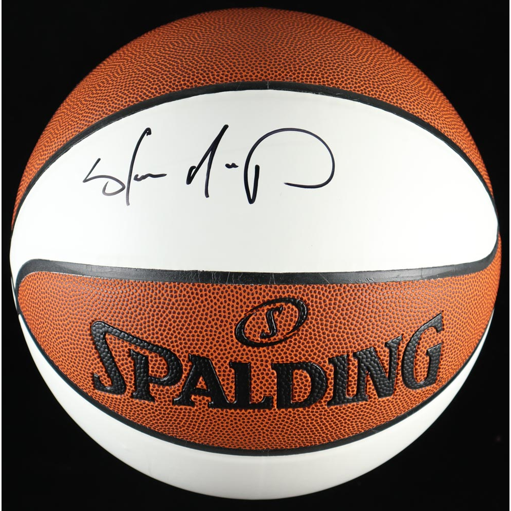 Shawn Kemp Signed NBA Basketball (Schwartz Sports) Pristine Auction