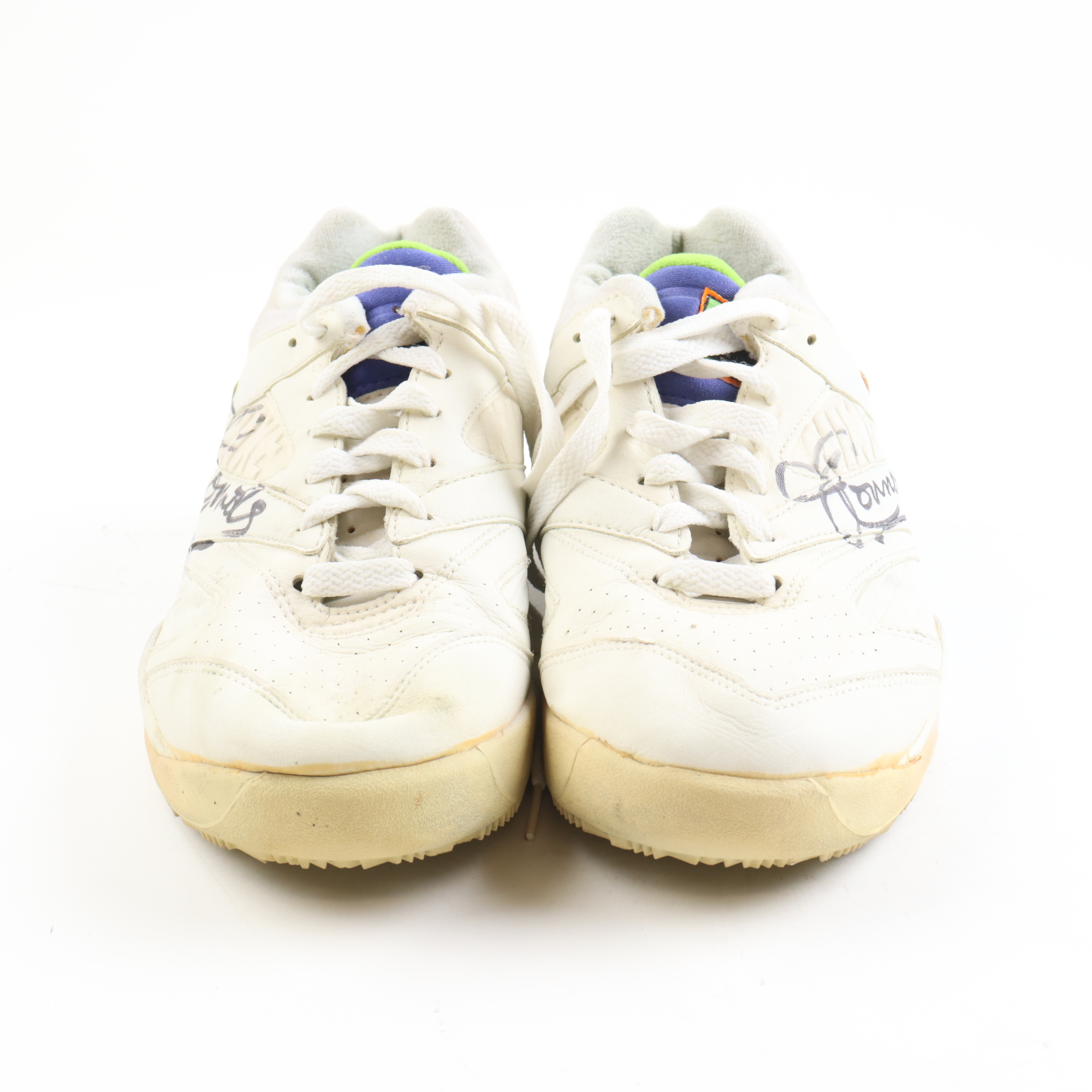 Jimmy Connors Signed Pair Of Nike Tennis Shoes (Beckett) at PristineAuction.com Jimmy Connors Signed Pair Of Nike Tennis Shoes (Beckett) at PristineAuction.com