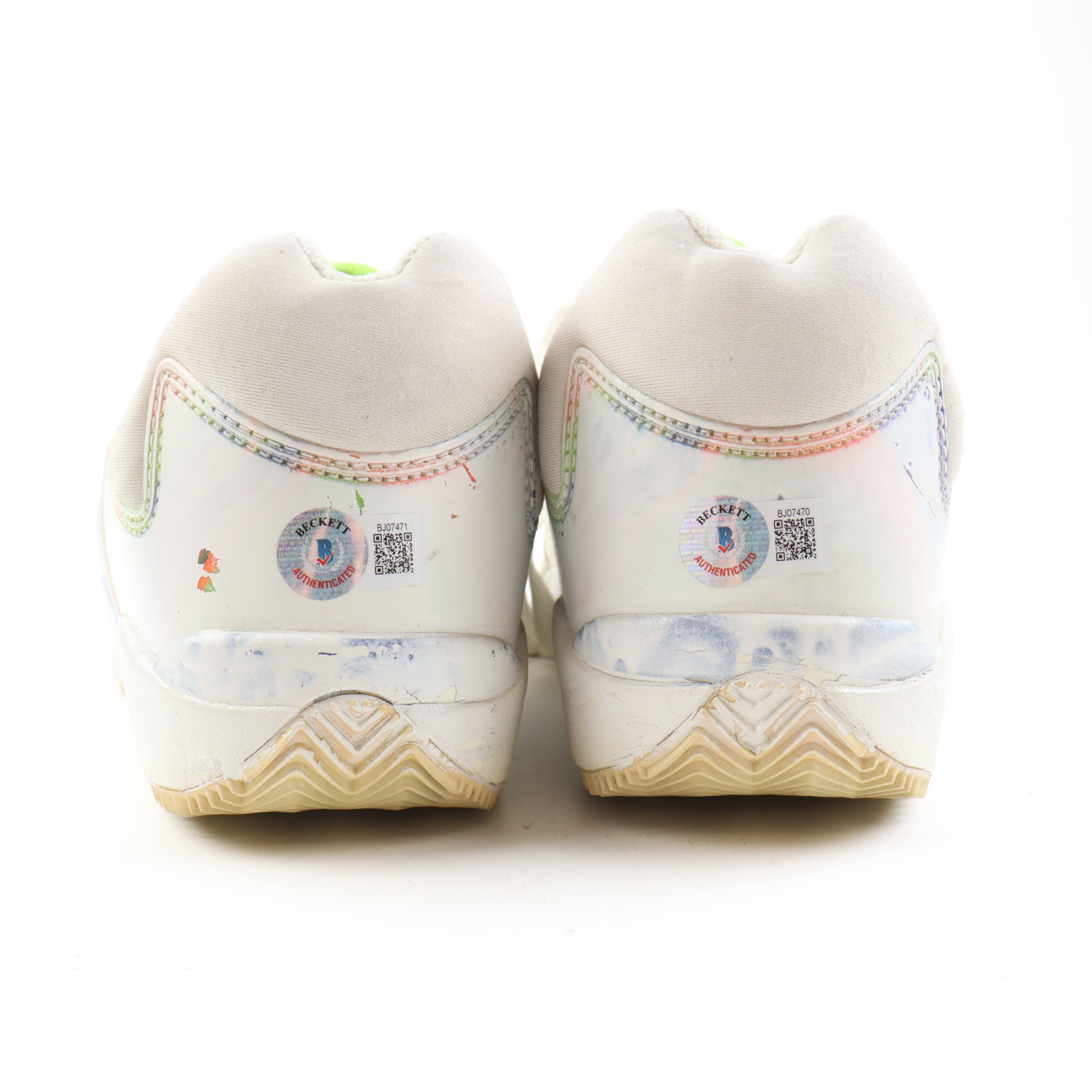 Jimmy Connors Signed Pair Of Nike Tennis Shoes (Beckett) at PristineAuction.com Jimmy Connors Signed Pair Of Nike Tennis Shoes (Beckett) at PristineAuction.com