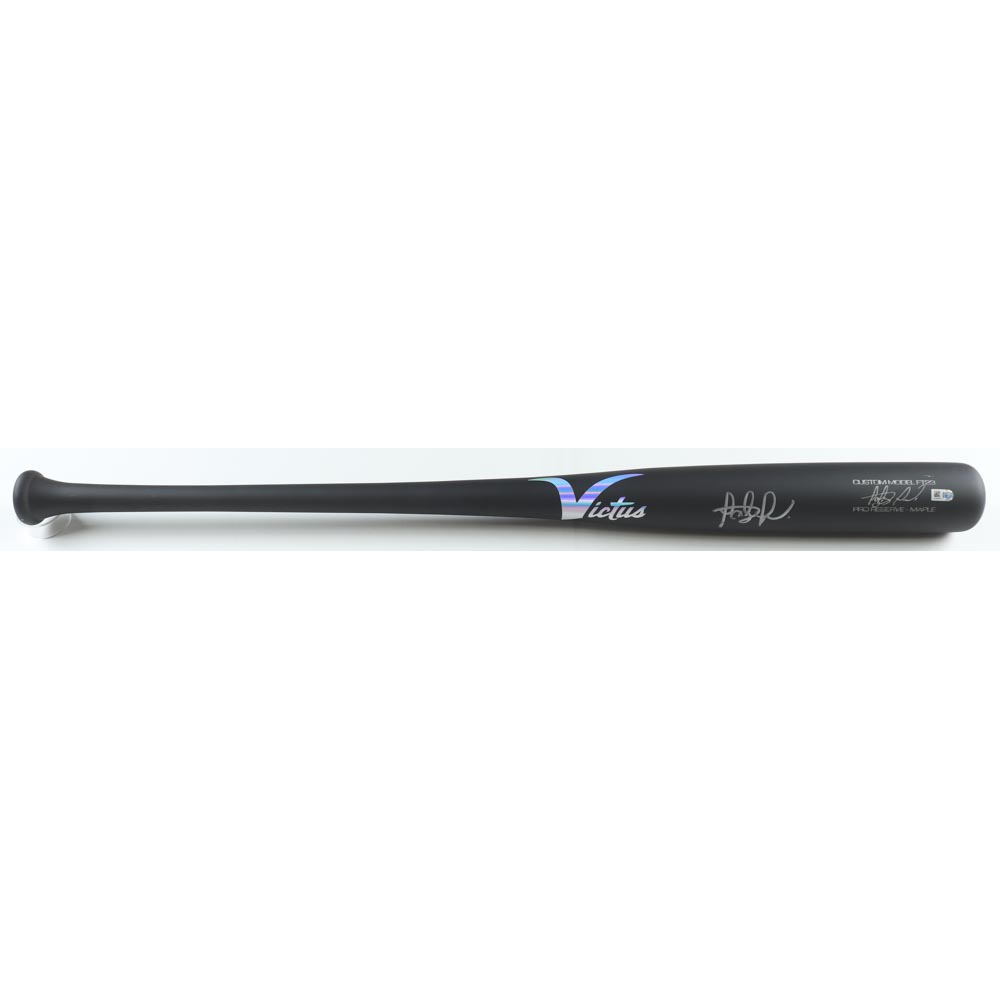 Fernando Tatis Jr. Signed Victus Player Model Baseball Bat (MLB