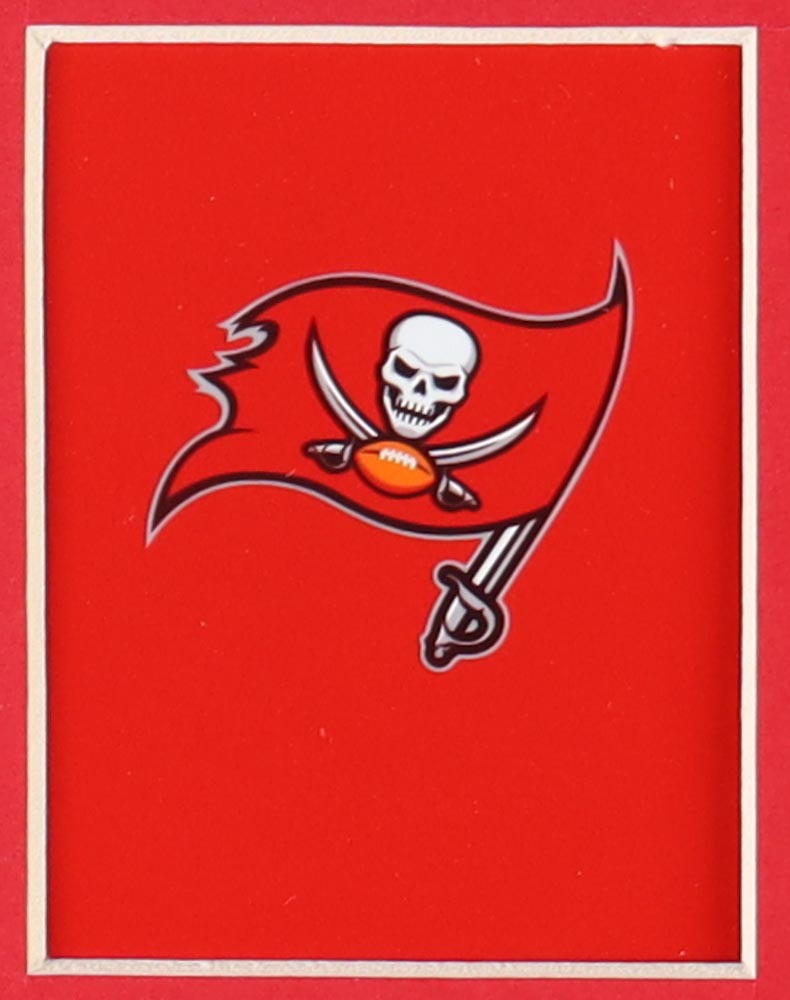 Tom Brady Custom Framed Jersey Display at PristineAuction.com Tom Brady Custom Framed Jersey Display at PristineAuction.com