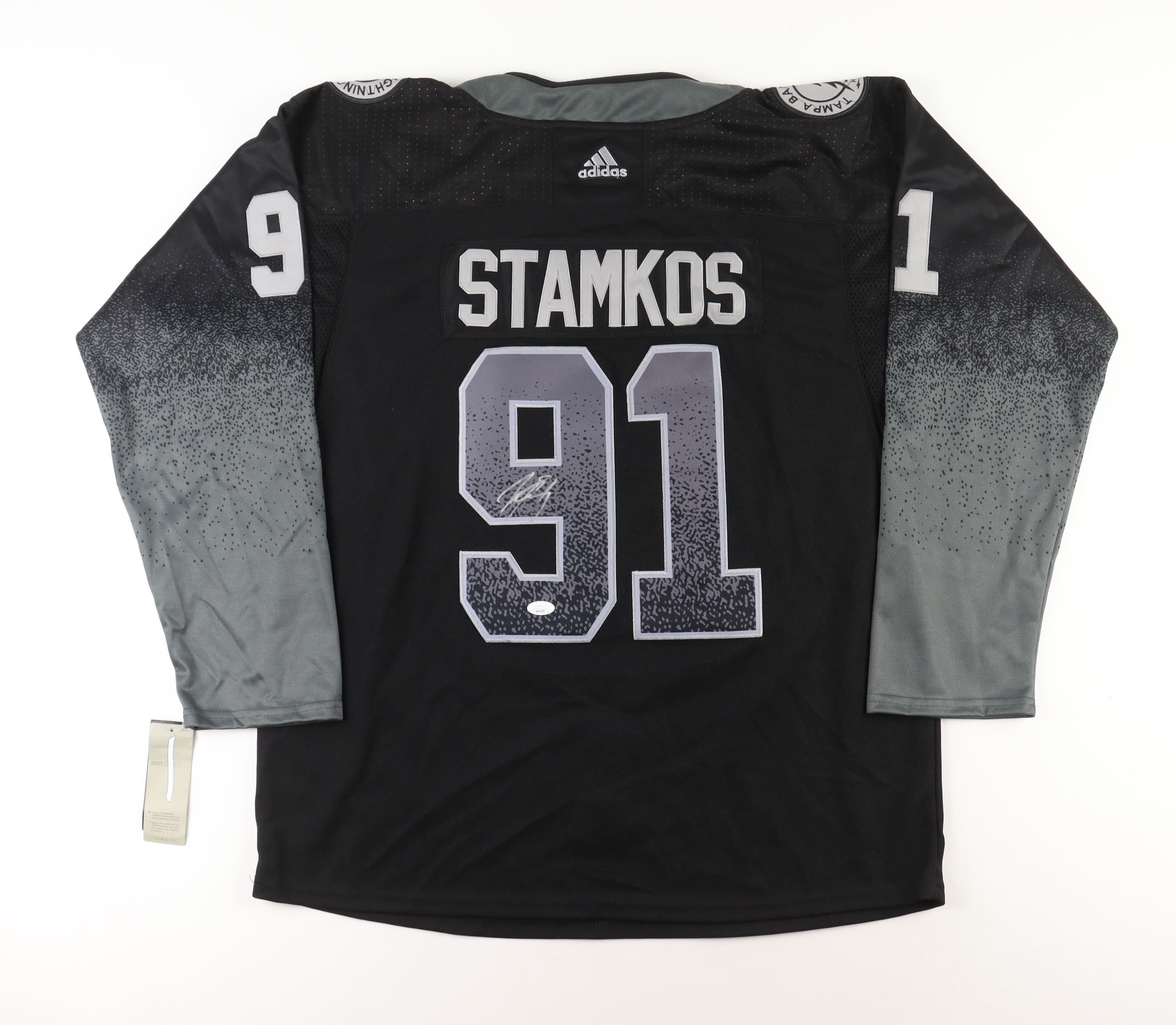 Steven Stamkos Signed Jersey (JSA) at PristineAuction.com Steven Stamkos Signed Jersey (JSA) at PristineAuction.com