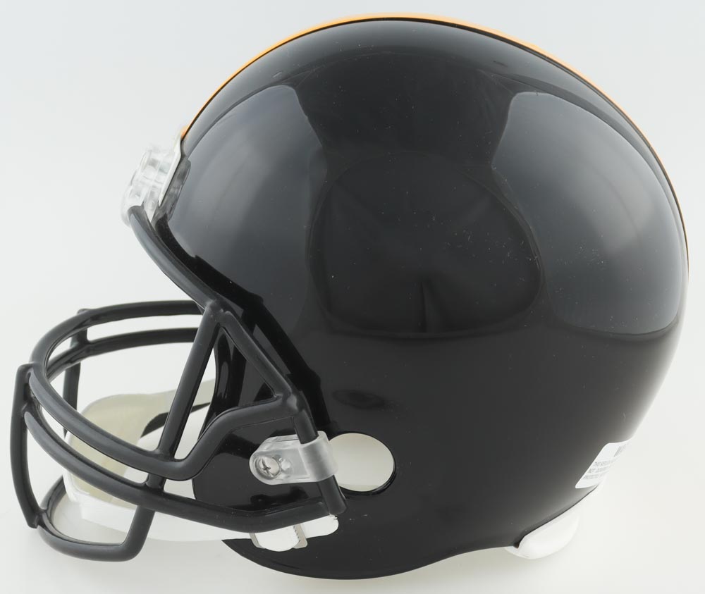 Antonio Brown Signed Steelers Full-Size Helmet (JSA) at PristineAuction.com Antonio Brown Signed Steelers Full-Size Helmet (JSA) at PristineAuction.com