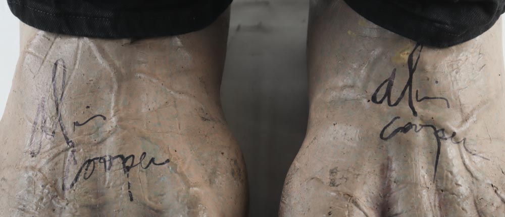 Alice Cooper Signed Pair of Prop Feet (JSA) at PristineAuction.com Alice Cooper Signed Pair of Prop Feet (JSA) at PristineAuction.com
