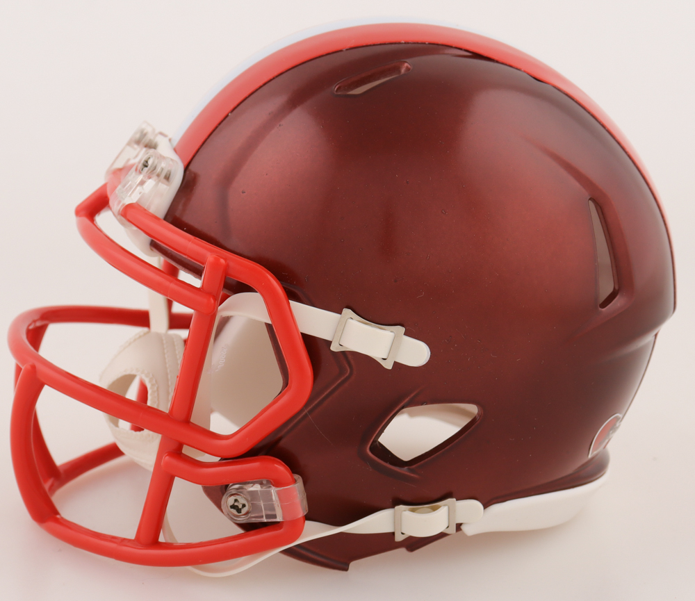 Dorian Thompson-Robinson Signed Browns Flash Alternate Speed Mini Helmet (Beckett) at PristineAuction.com Dorian Thompson-Robinson Signed Browns Flash Alternate Speed Mini Helmet (Beckett) at PristineAuction.com