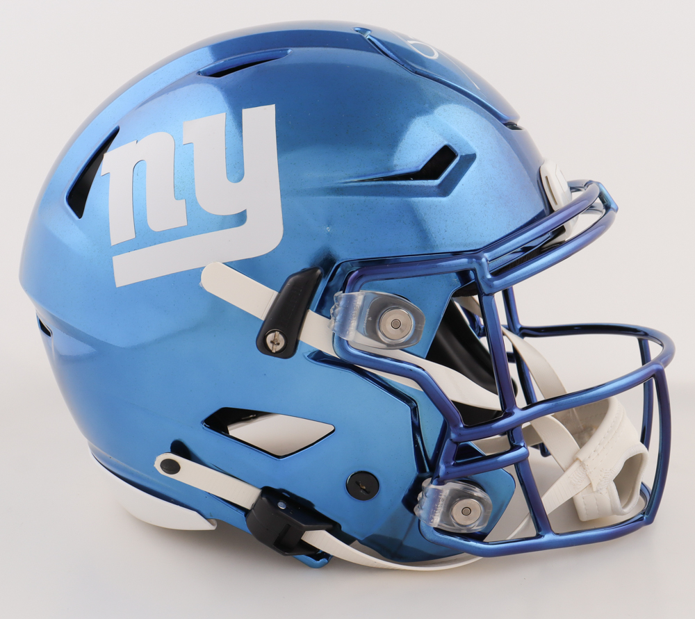 Lawrence Taylor Signed Giants Full-Size Authentic On-Field Chrome Speed-Flex Helmet (JSA) at PristineAuction.com Lawrence Taylor Signed Giants Full-Size Authentic On-Field Chrome Speed-Flex Helmet (JSA) at PristineAuction.com