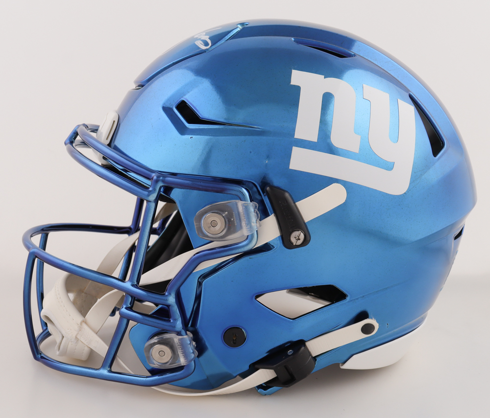 Lawrence Taylor Signed Giants Full-Size Authentic On-Field Chrome Speed-Flex Helmet (JSA) at PristineAuction.com Lawrence Taylor Signed Giants Full-Size Authentic On-Field Chrome Speed-Flex Helmet (JSA) at PristineAuction.com