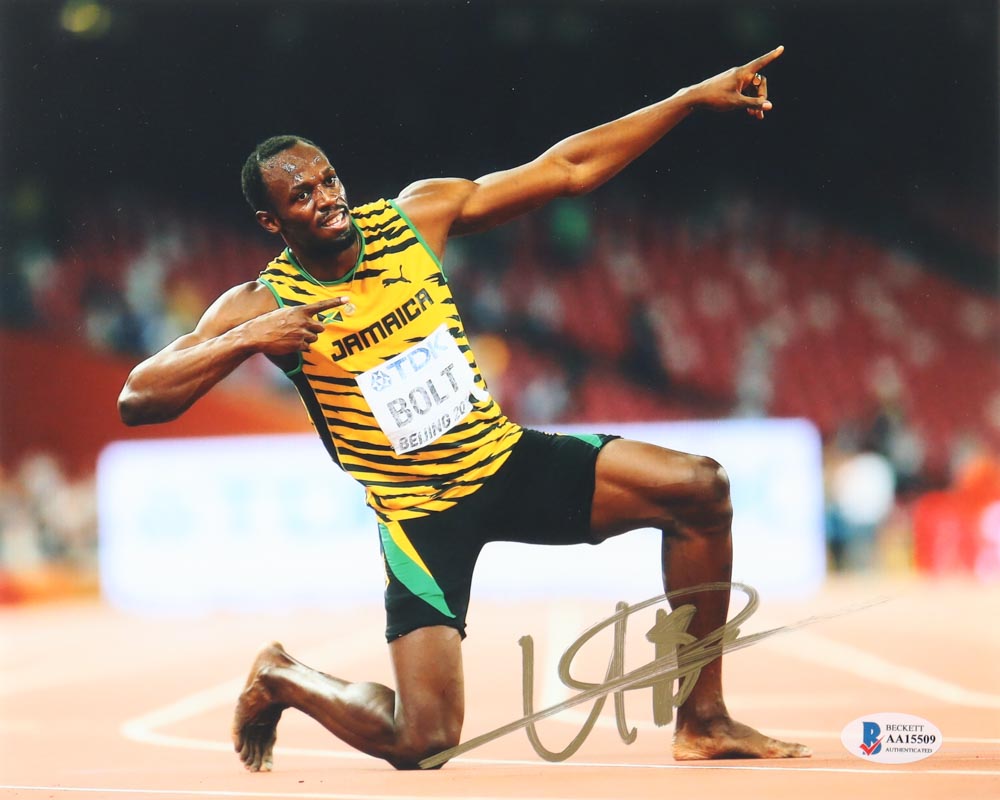 Usain Bolt Signed Team Jamaica 8x10 Photo (Beckett) at PristineAuction.com Usain Bolt Signed Team Jamaica 8x10 Photo (Beckett) at PristineAuction.com