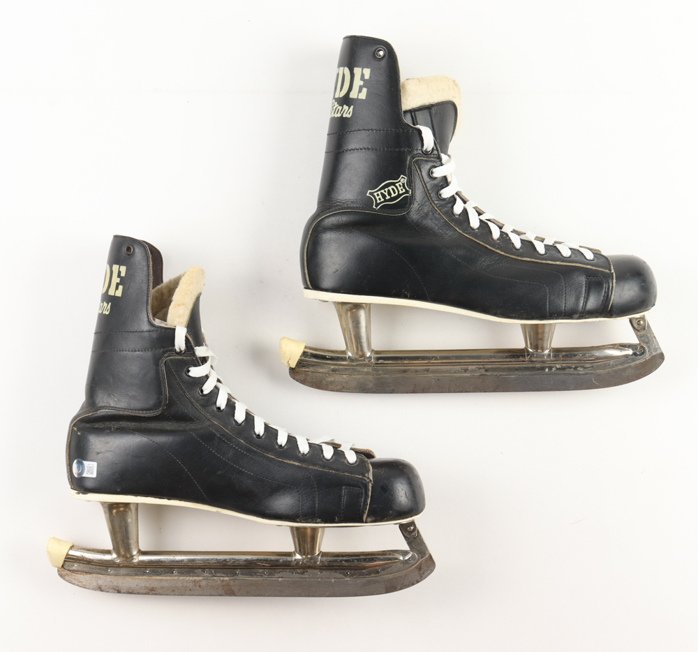 Jaromír Jágr Signed Vintage Hyde Hockey Ice Skates (Beckett) at PristineAuction.com Jaromír Jágr Signed Vintage Hyde Hockey Ice Skates (Beckett) at PristineAuction.com
