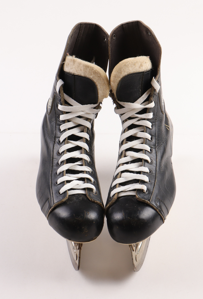 Jaromír Jágr Signed Vintage Hyde Hockey Ice Skates (Beckett) at PristineAuction.com Jaromír Jágr Signed Vintage Hyde Hockey Ice Skates (Beckett) at PristineAuction.com