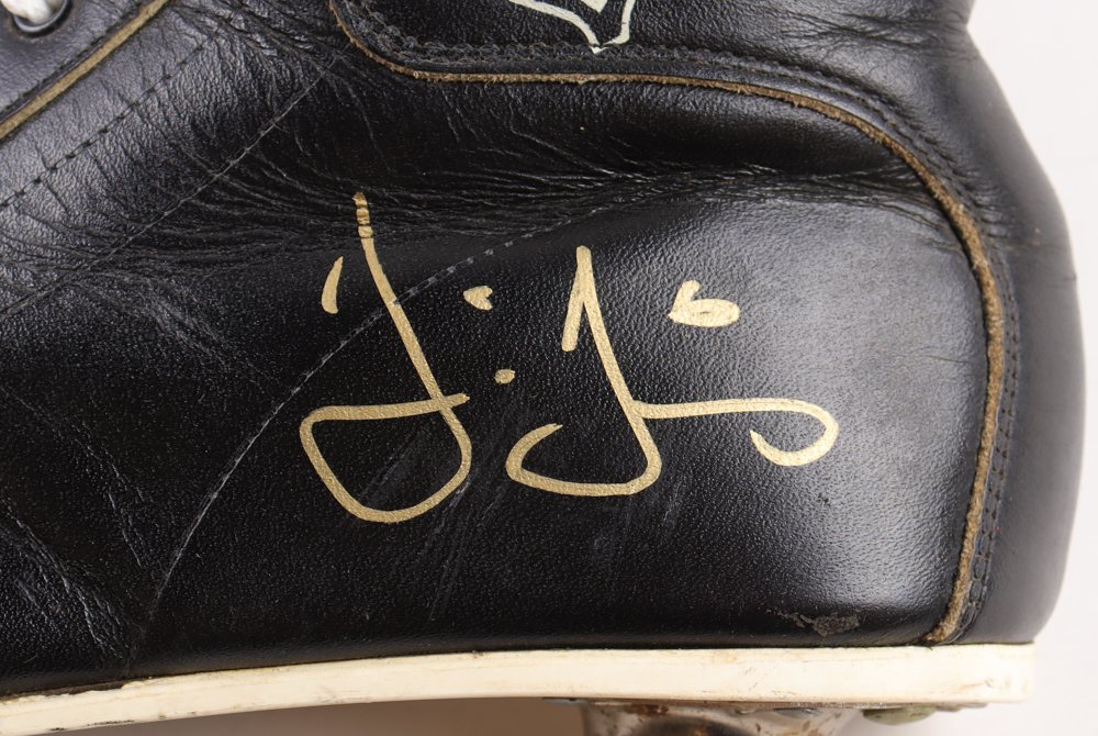 Jaromír Jágr Signed Vintage Hyde Hockey Ice Skates (Beckett) at PristineAuction.com Jaromír Jágr Signed Vintage Hyde Hockey Ice Skates (Beckett) at PristineAuction.com