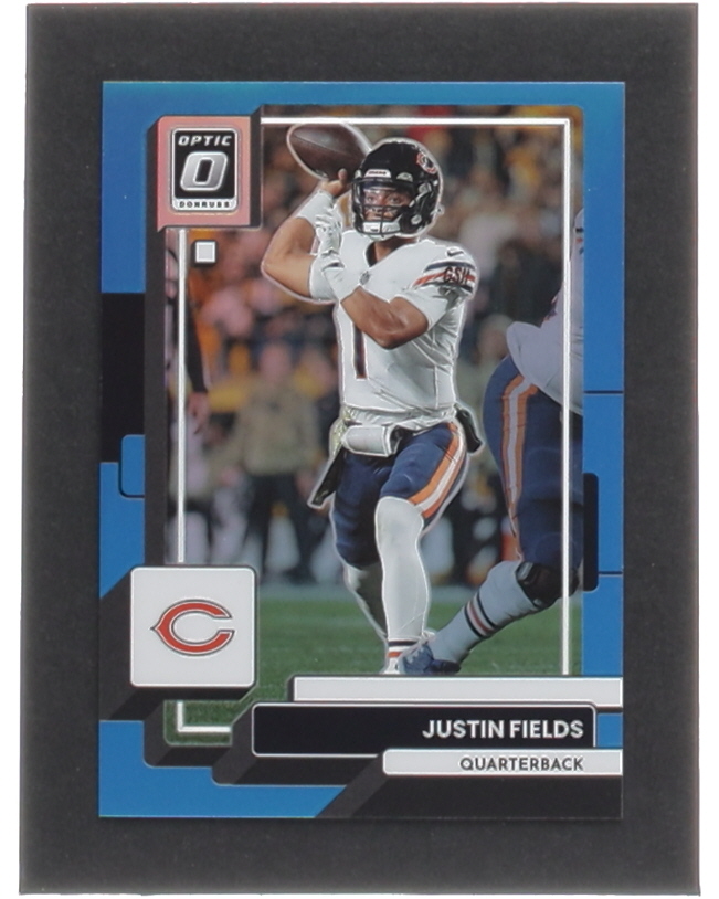 Justin Fields 2022 Donruss Optic Aqua #33 #158/299 at PristineAuction.com Justin Fields 2022 Donruss Optic Aqua #33 #158/299 at PristineAuction.com