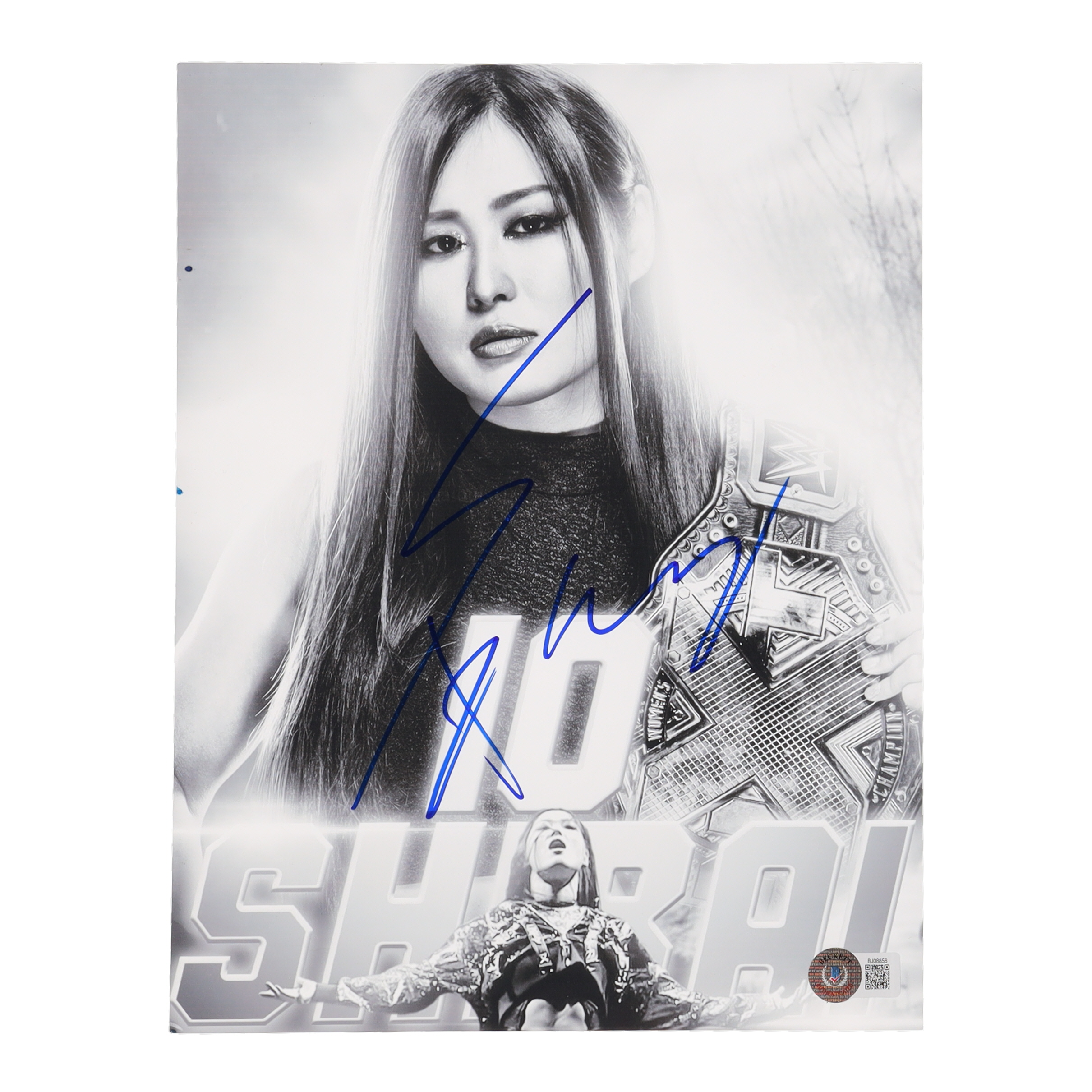 Iyo Sky Signed WWE 8x10 Photo (Beckett) | Pristine Auction