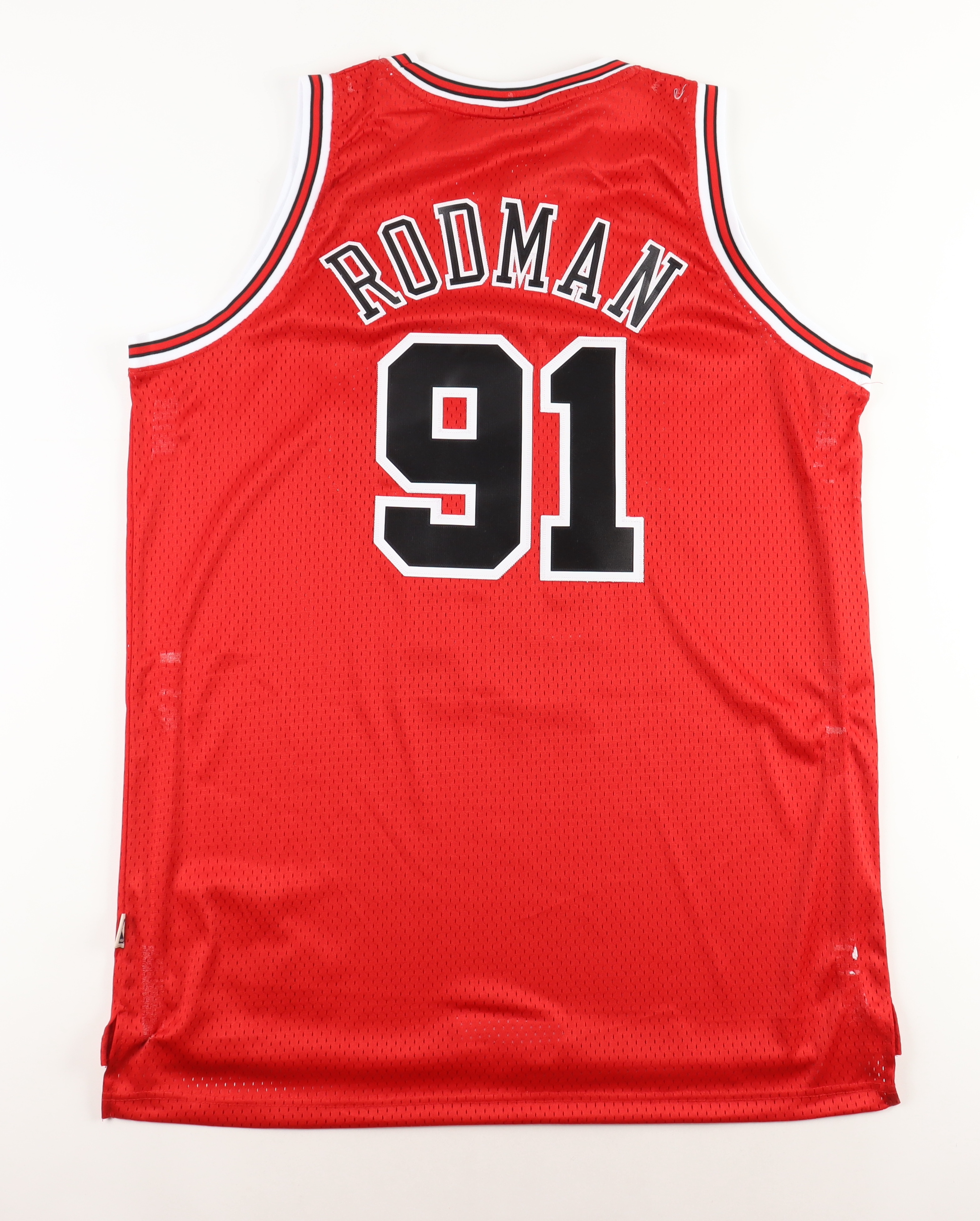 Dennis Rodman Signed Bulls Jersey (PSA) at PristineAuction.com Dennis Rodman Signed Bulls Jersey (PSA) at PristineAuction.com