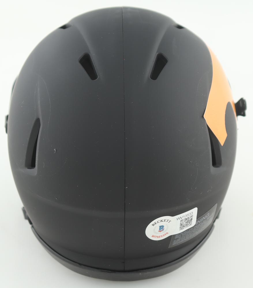 Hendon Hooker Signed Tennessee Volunteers Eclipse Alternate Speed Mini Helmet (Beckett) at PristineAuction.com Hendon Hooker Signed Tennessee Volunteers Eclipse Alternate Speed Mini Helmet (Beckett) at PristineAuction.com