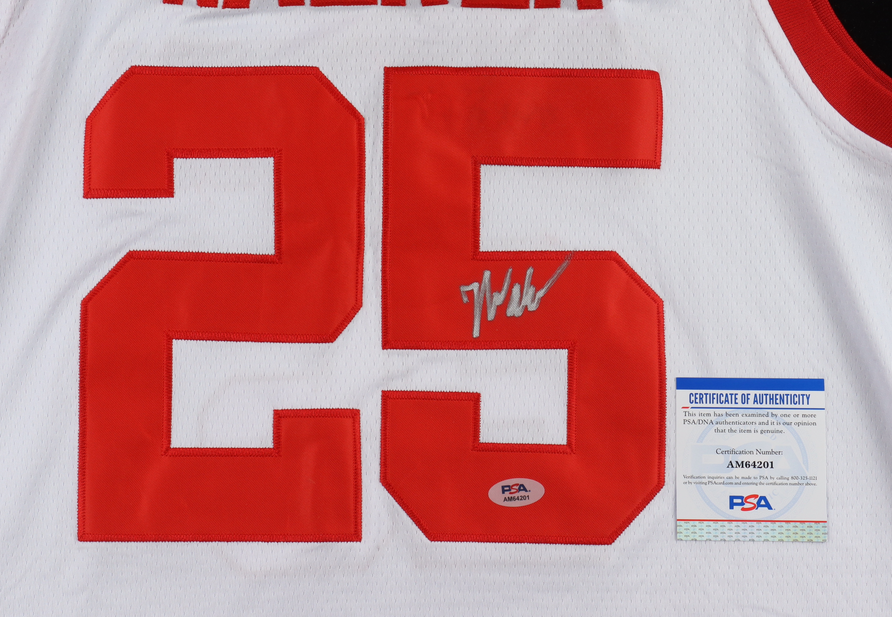 Jarace Walker Signed Jersey (PSA) at PristineAuction.com Jarace Walker Signed Jersey (PSA) at PristineAuction.com