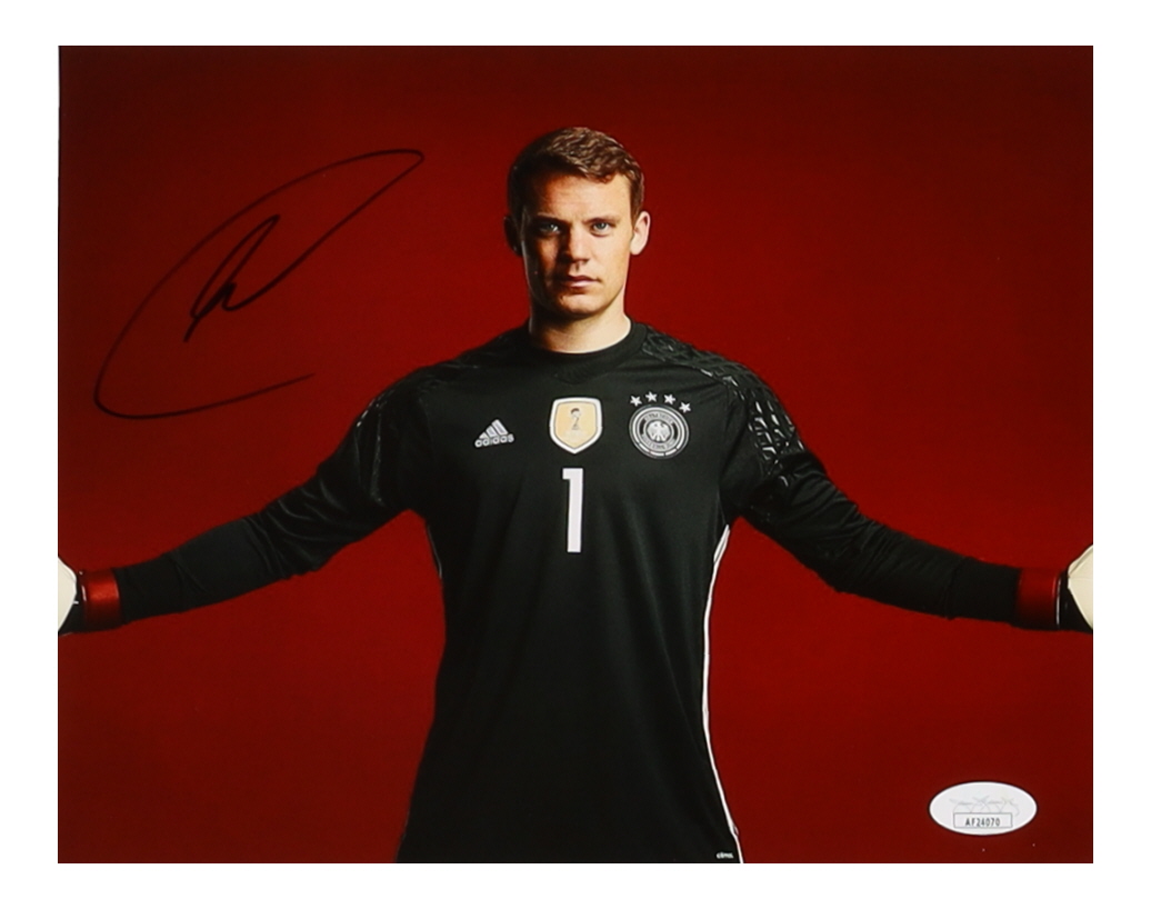 Manuel Neuer Signed Munich 8x10 Photo (JSA) at PristineAuction.com Manuel Neuer Signed Munich 8x10 Photo (JSA) at PristineAuction.com