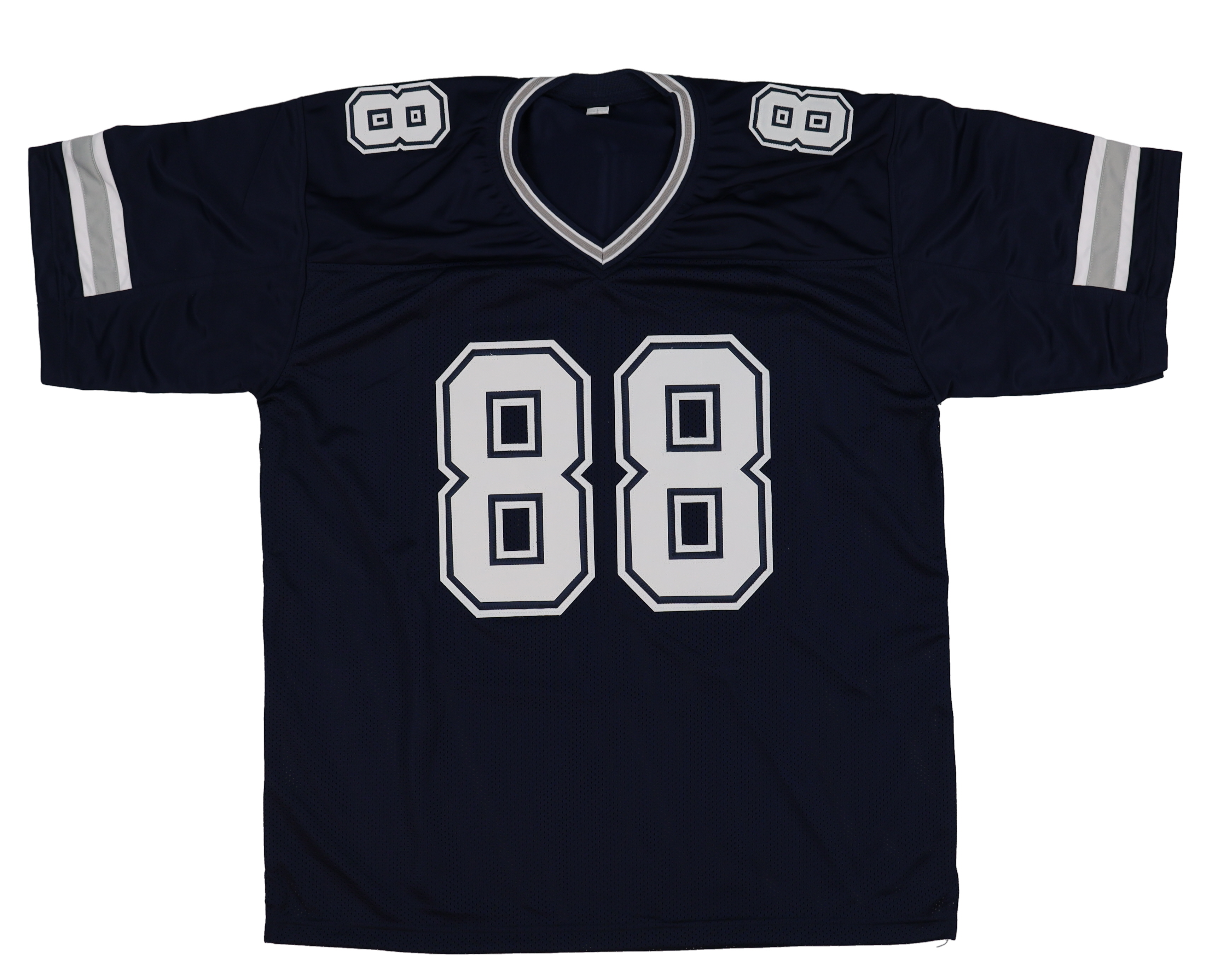 CeeDee Lamb Signed Jersey (JSA) at PristineAuction.com CeeDee Lamb Signed Jersey (JSA) at PristineAuction.com