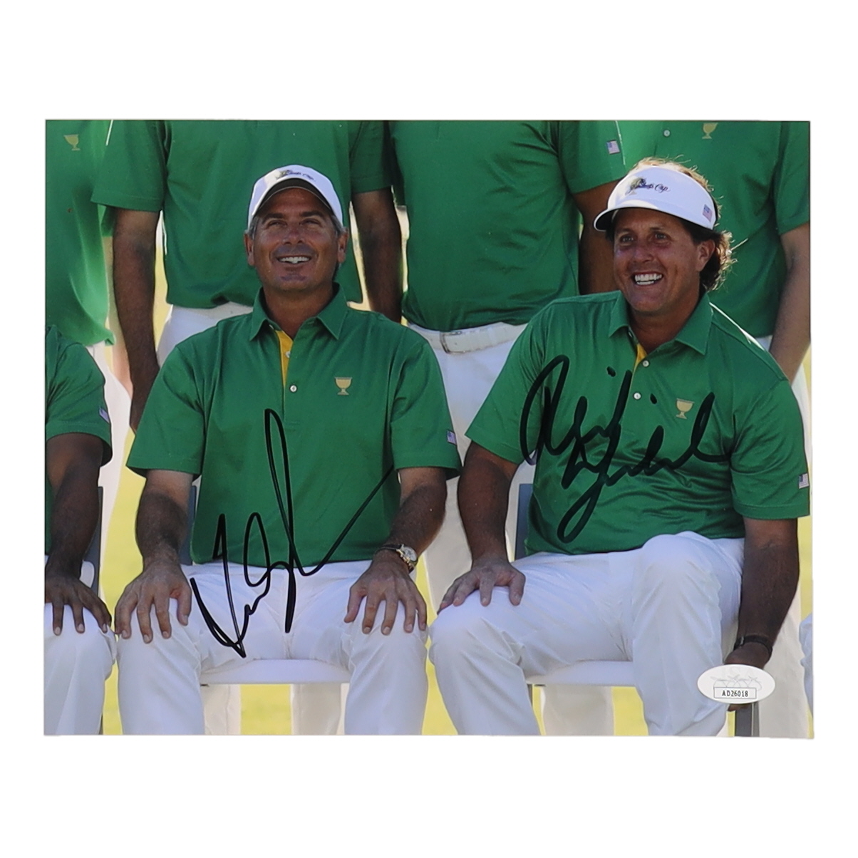 Fred Couples & Phil Mickelson Signed 8x10 Photo (JSA) at PristineAuction.com Fred Couples & Phil Mickelson Signed 8x10 Photo (JSA) at PristineAuction.com