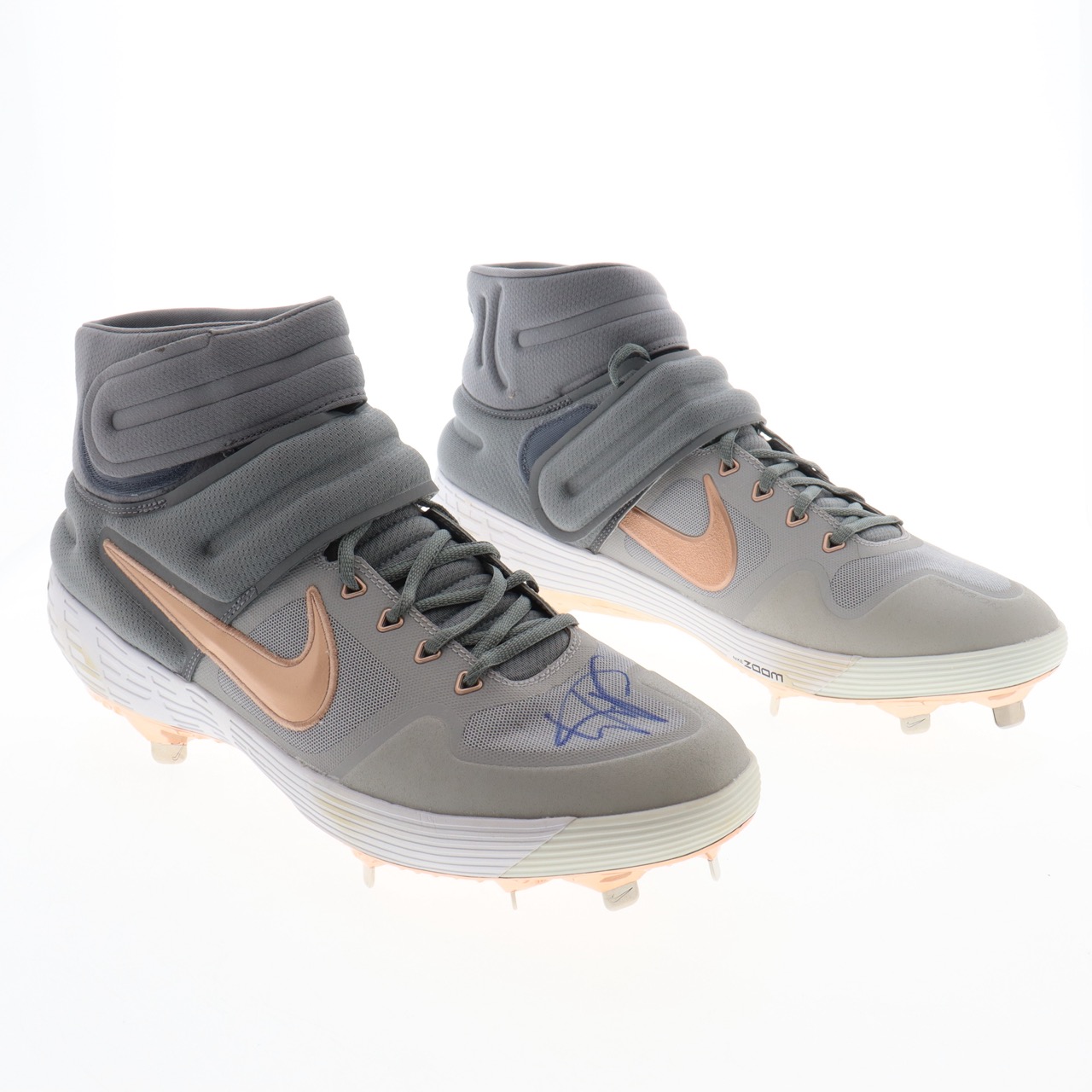 Wander Franco Signed Pair of Nike Baseball Cleats (JSA) at PristineAuction.com Wander Franco Signed Pair of Nike Baseball Cleats (JSA) at PristineAuction.com