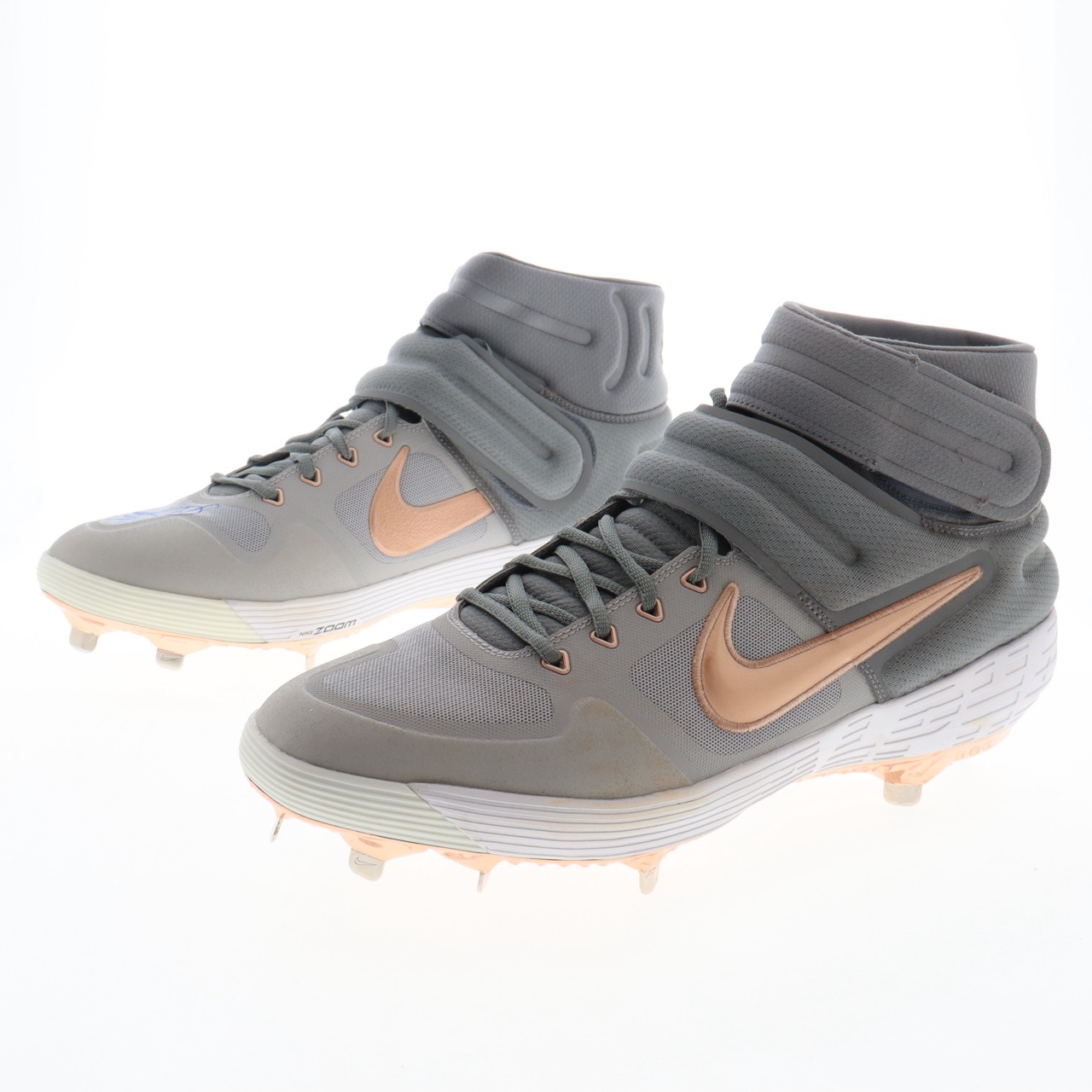 Wander Franco Signed Pair of Nike Baseball Cleats (JSA) at PristineAuction.com Wander Franco Signed Pair of Nike Baseball Cleats (JSA) at PristineAuction.com